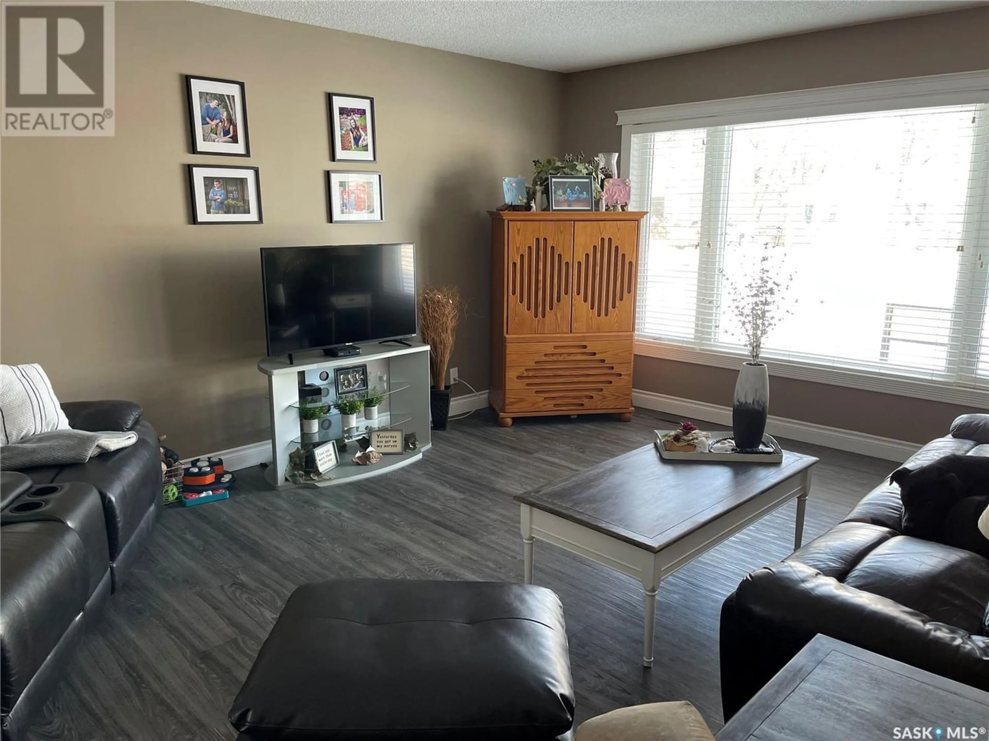 A pic of a room, wood floors for 207 Dominion ROAD, Assiniboia Saskatchewan S0H0B0