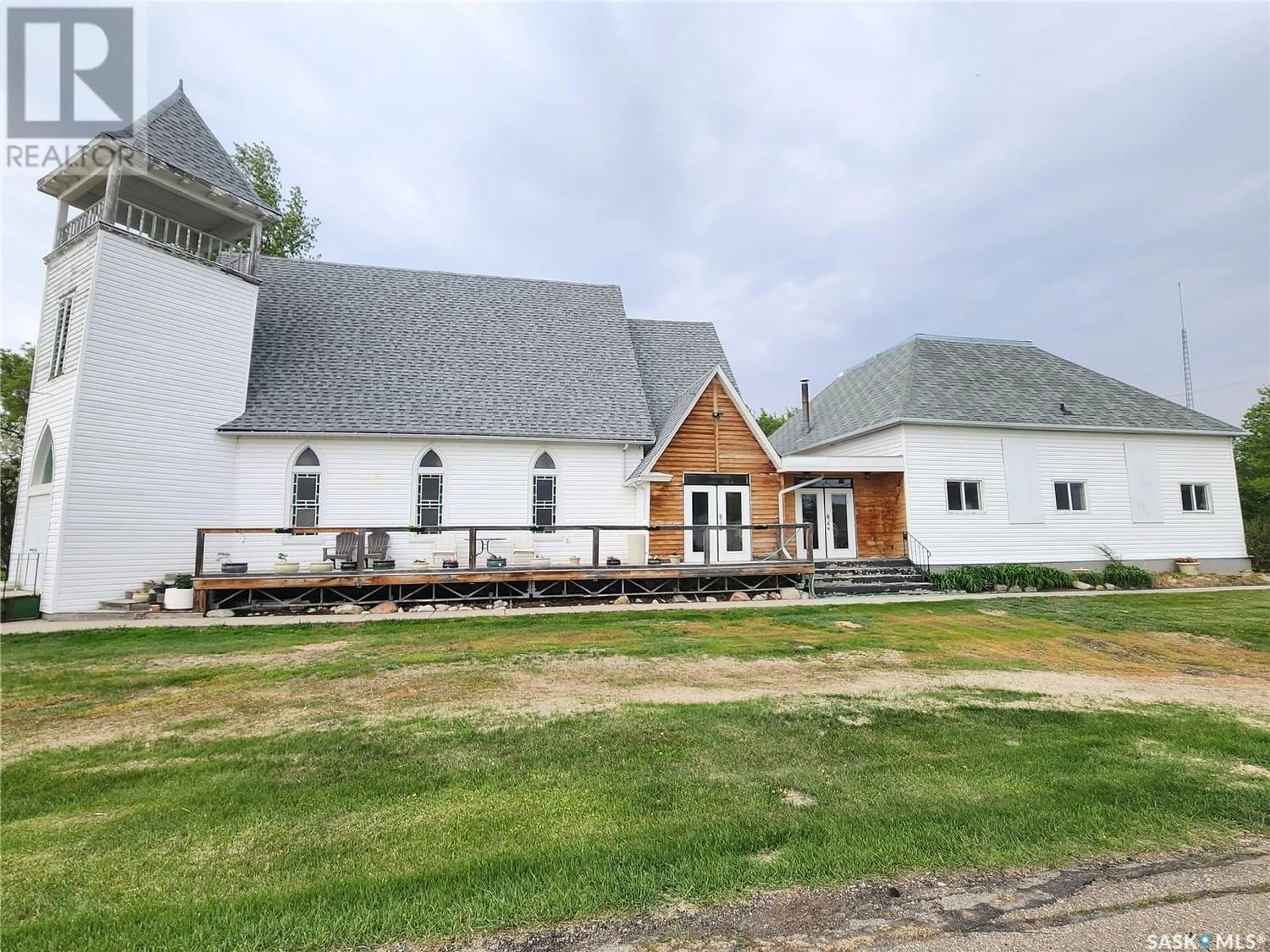 Home with stone exterior material for 400 1st STREET, Lang Saskatchewan S0G2W0