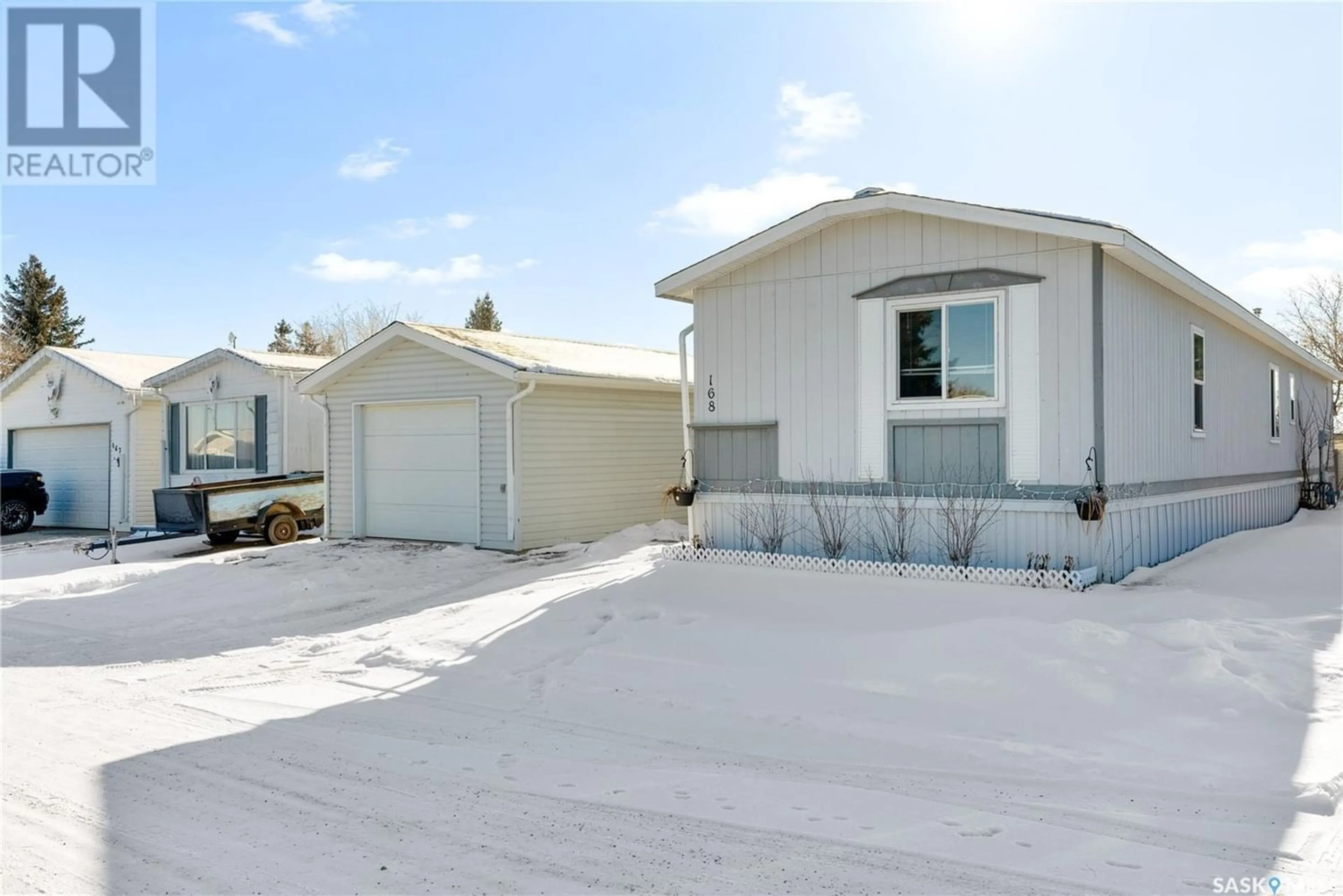 Home with unknown exterior material for 168 Aspen PLACE, Sunset Estates Saskatchewan S7B0A4