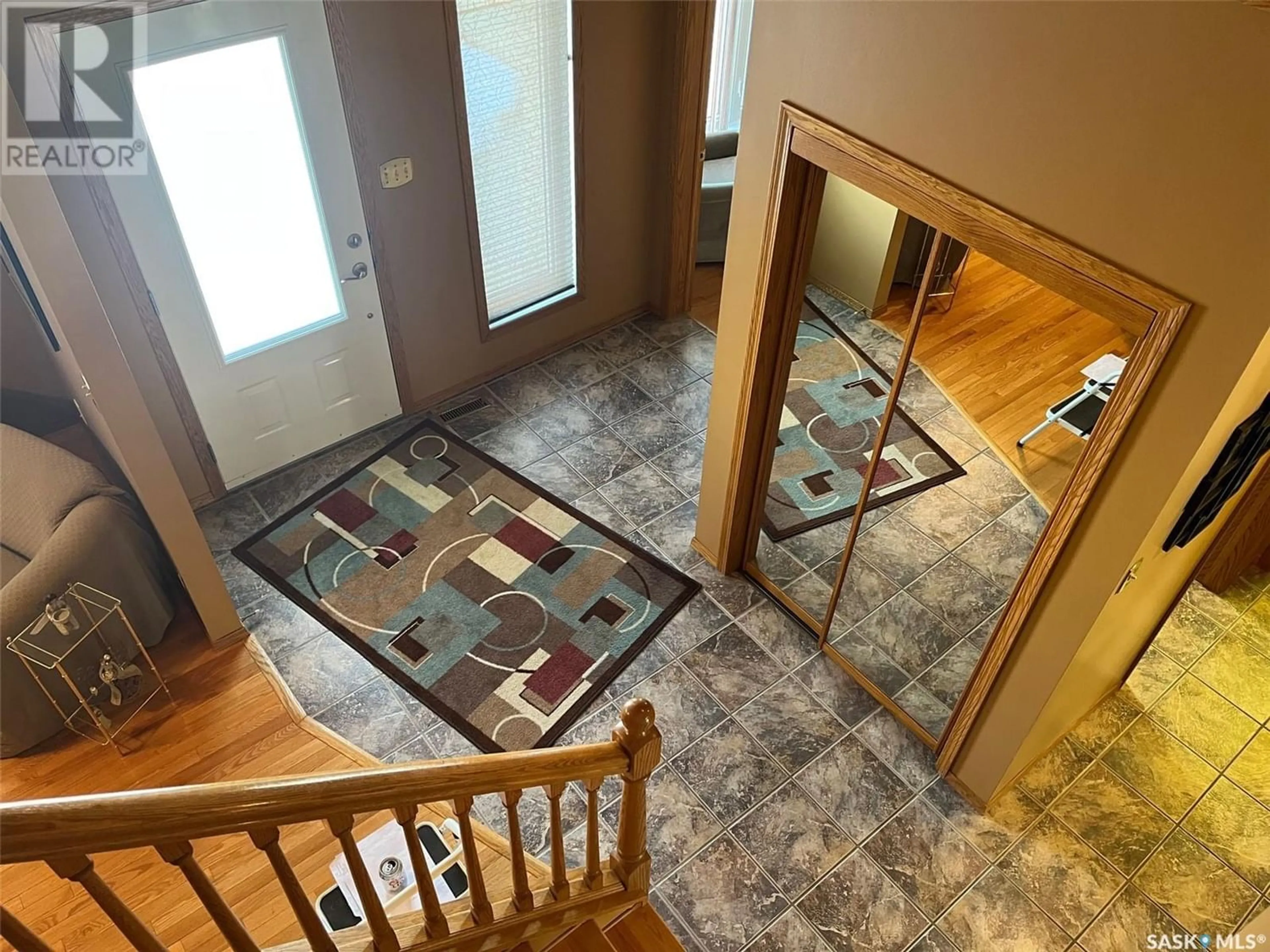 Indoor entryway for 1572 Dieppe CRESCENT, Estevan Saskatchewan S4A1W7