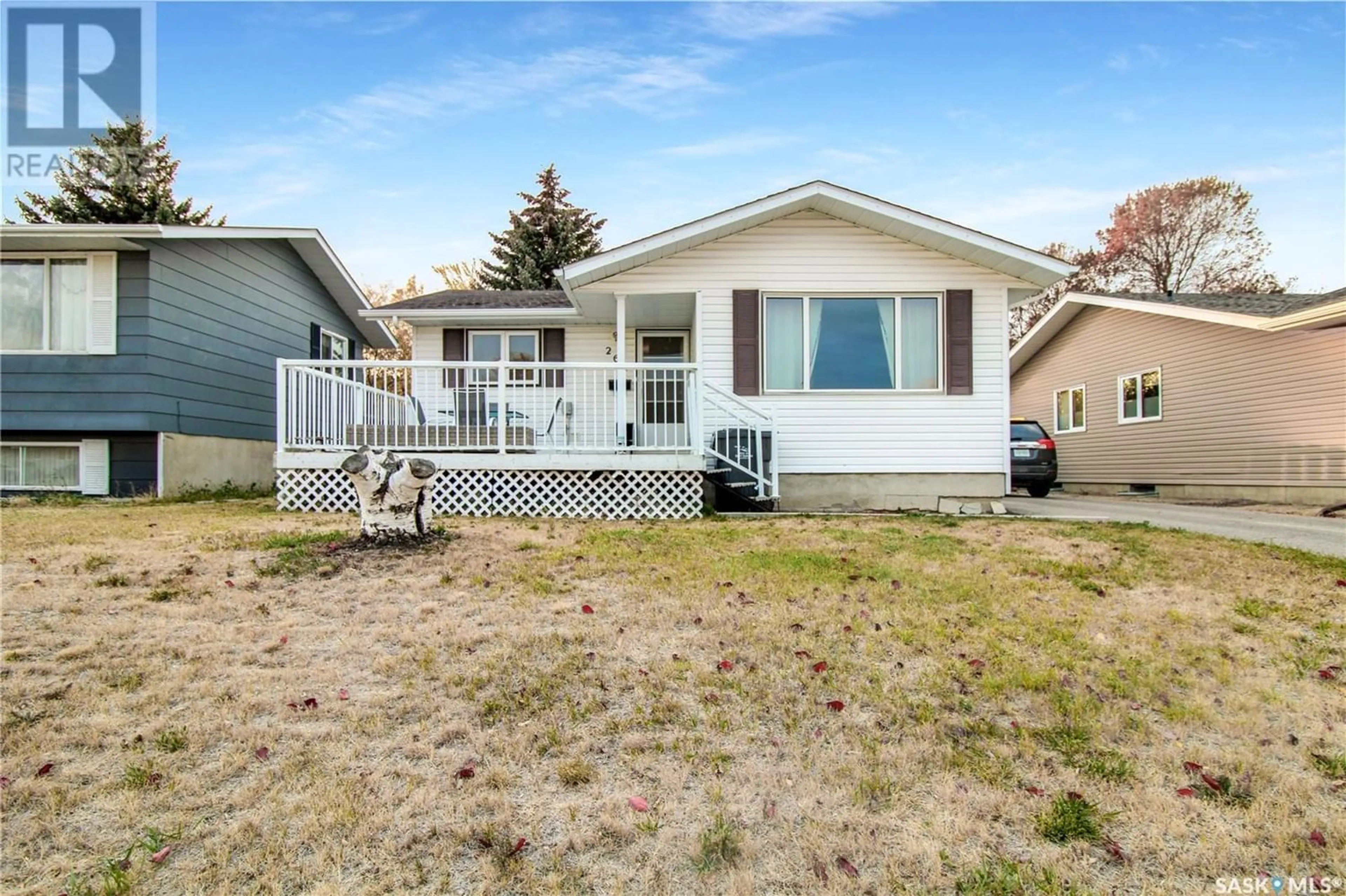 Frontside or backside of a home for 266 Tims CRESCENT, Swift Current Saskatchewan S9H4K8