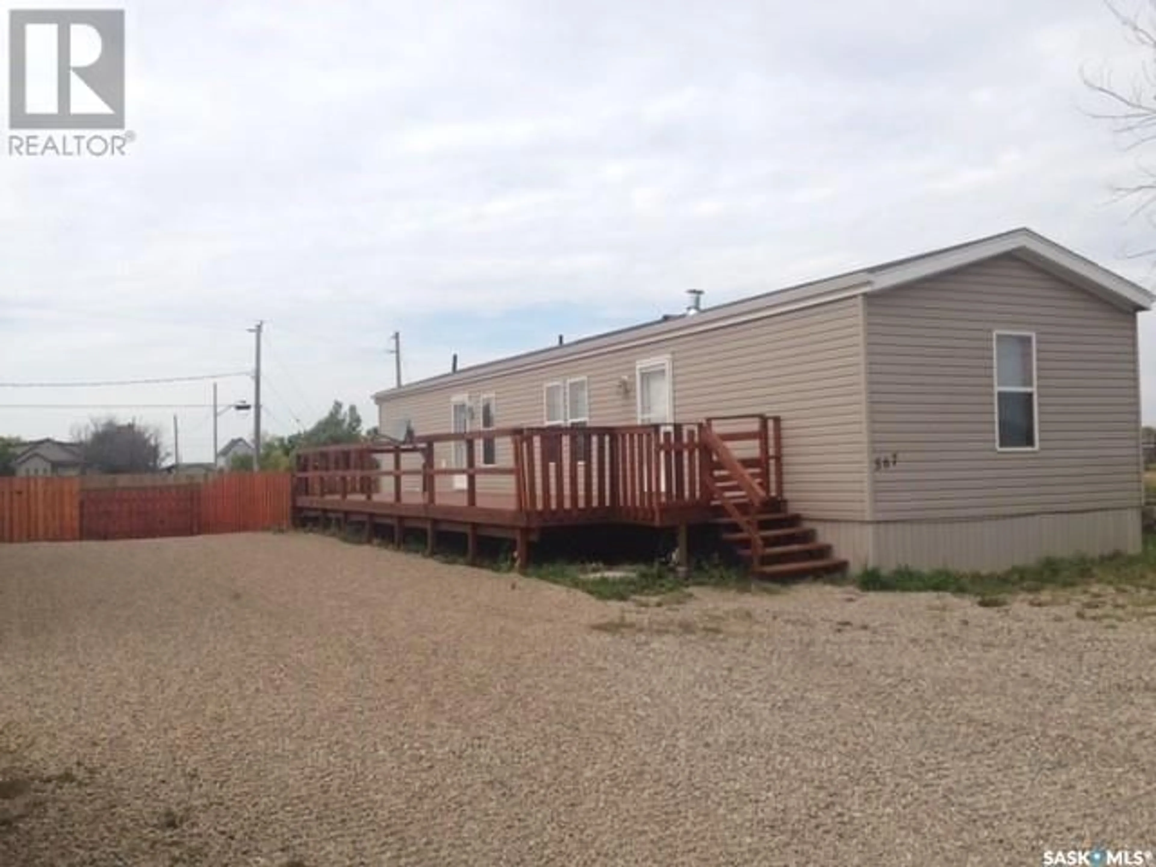 Fenced yard for 563 Sorlien AVENUE, Macoun Saskatchewan S0C1P0