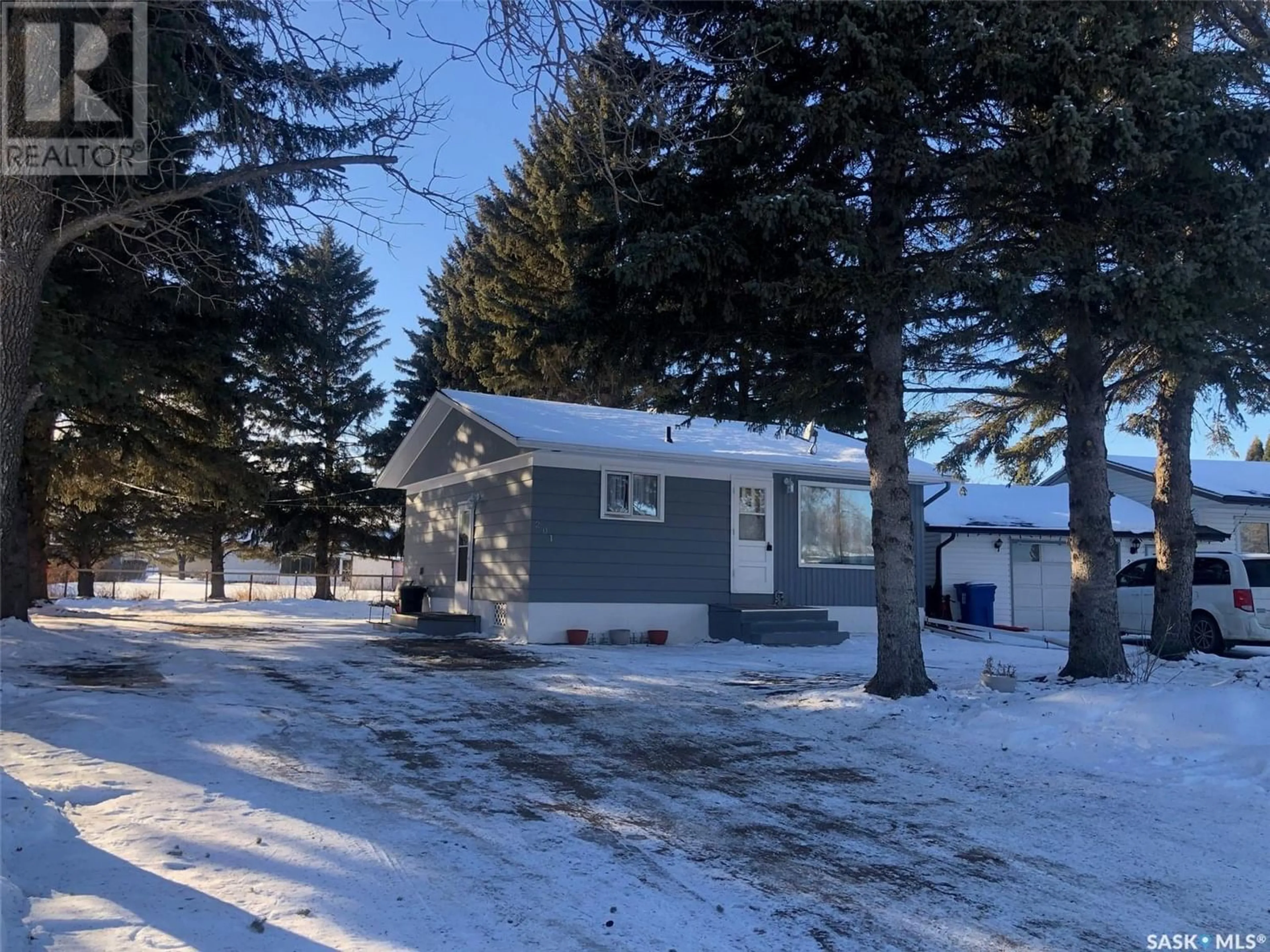 Home with unknown exterior material for 201 Fourth STREET NE, Ituna Saskatchewan S0A1N0