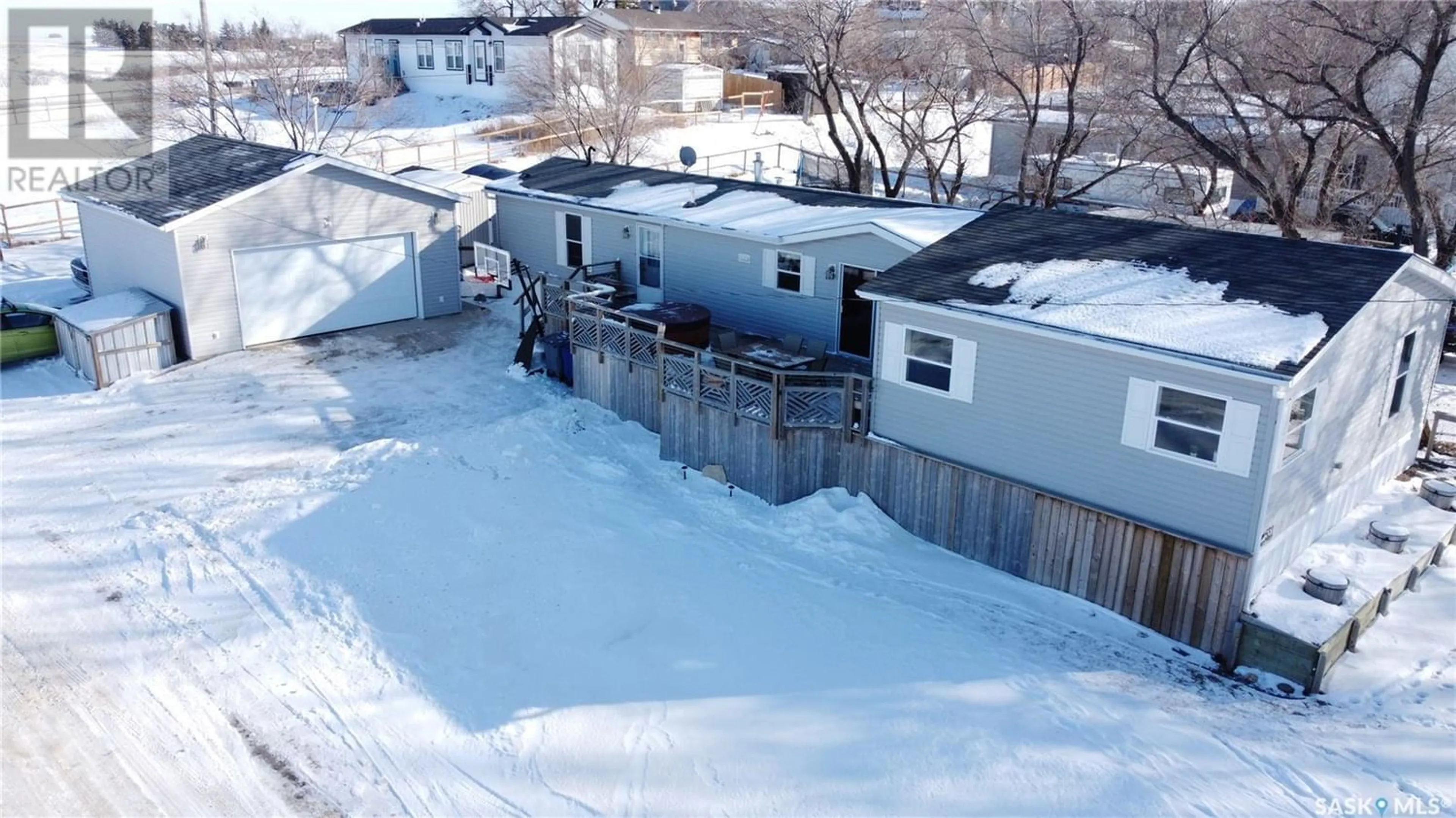 Home with unknown exterior material for 531 Brownlee STREET, Herbert Saskatchewan S0H2A0