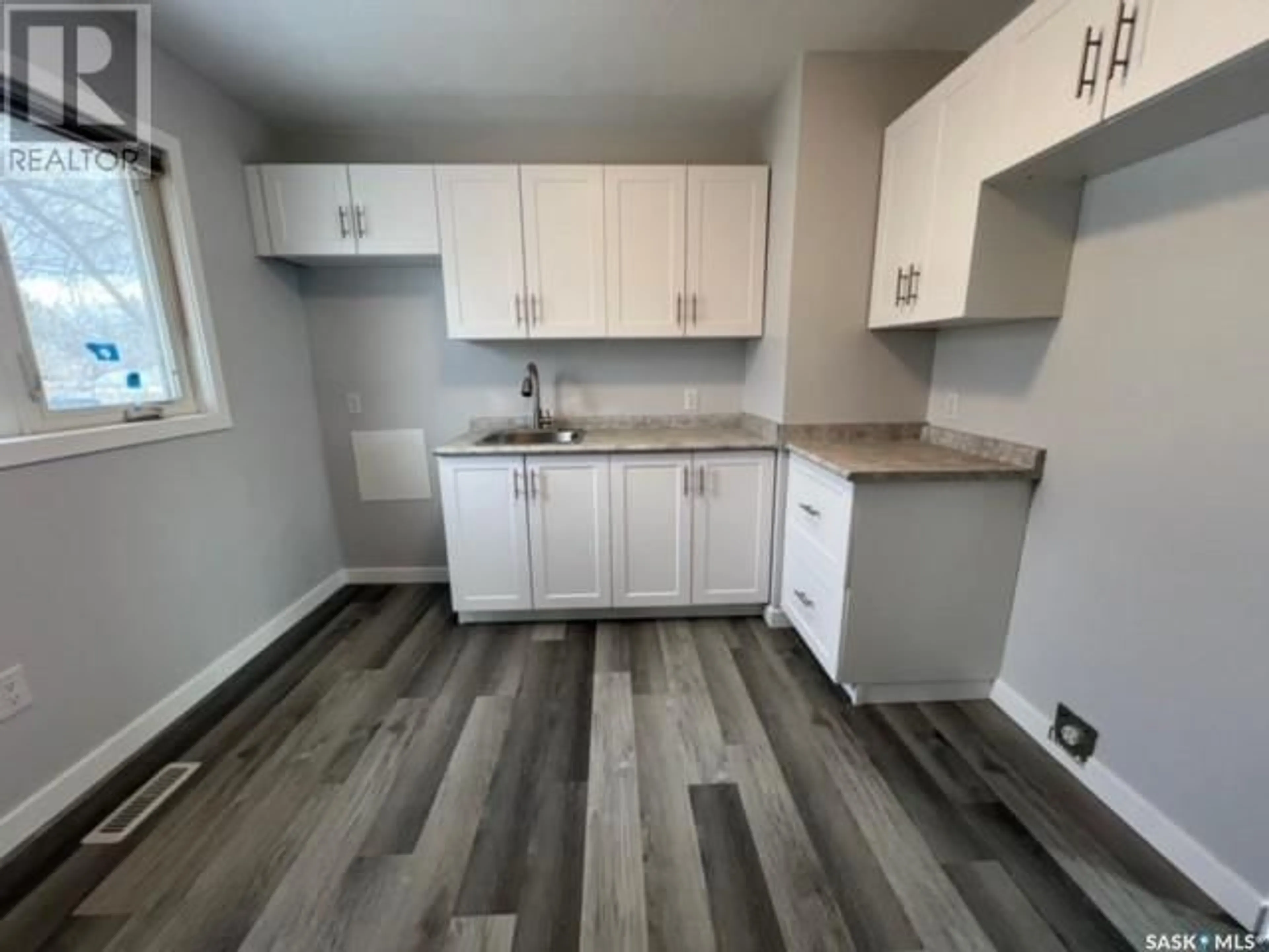 Standard kitchen, wood floors, cottage for 701 Montague STREET, Regina Saskatchewan S4T3H1