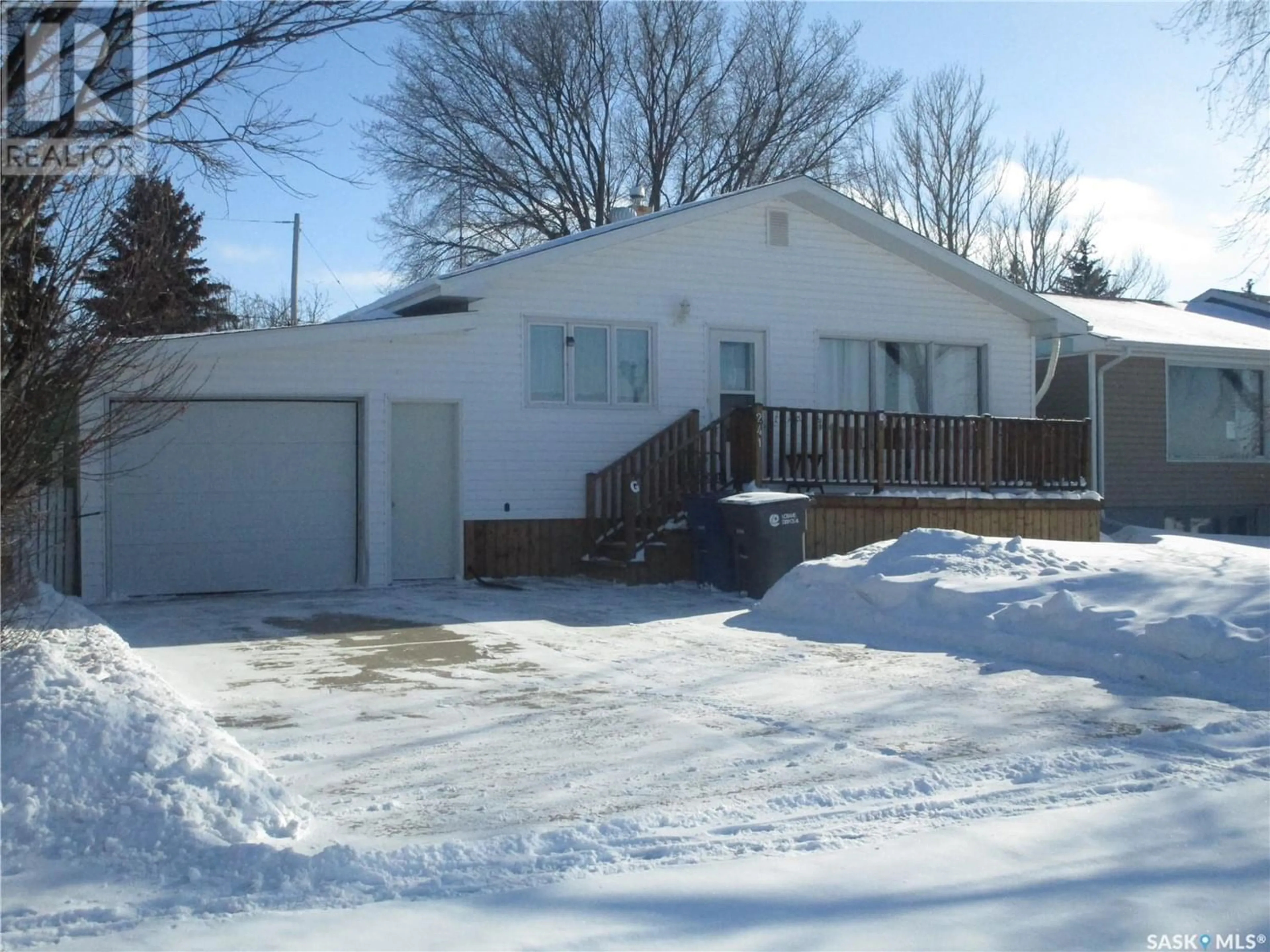 Frontside or backside of a home for 241 Dominion ROAD, Assiniboia Saskatchewan S0H0B0