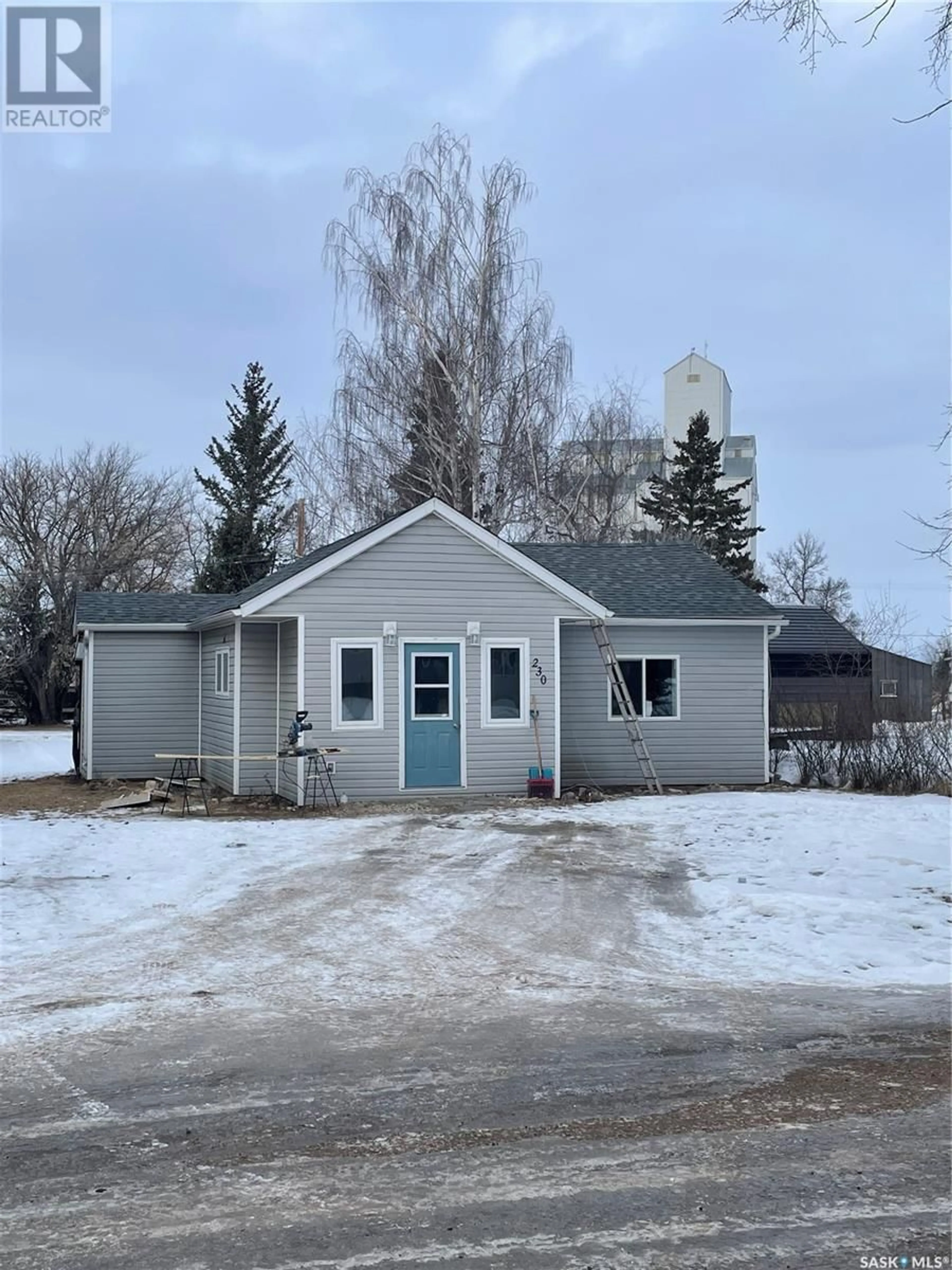 A pic from exterior of the house or condo for 230 Oak STREET, Porcupine Plain Saskatchewan S0E1H0
