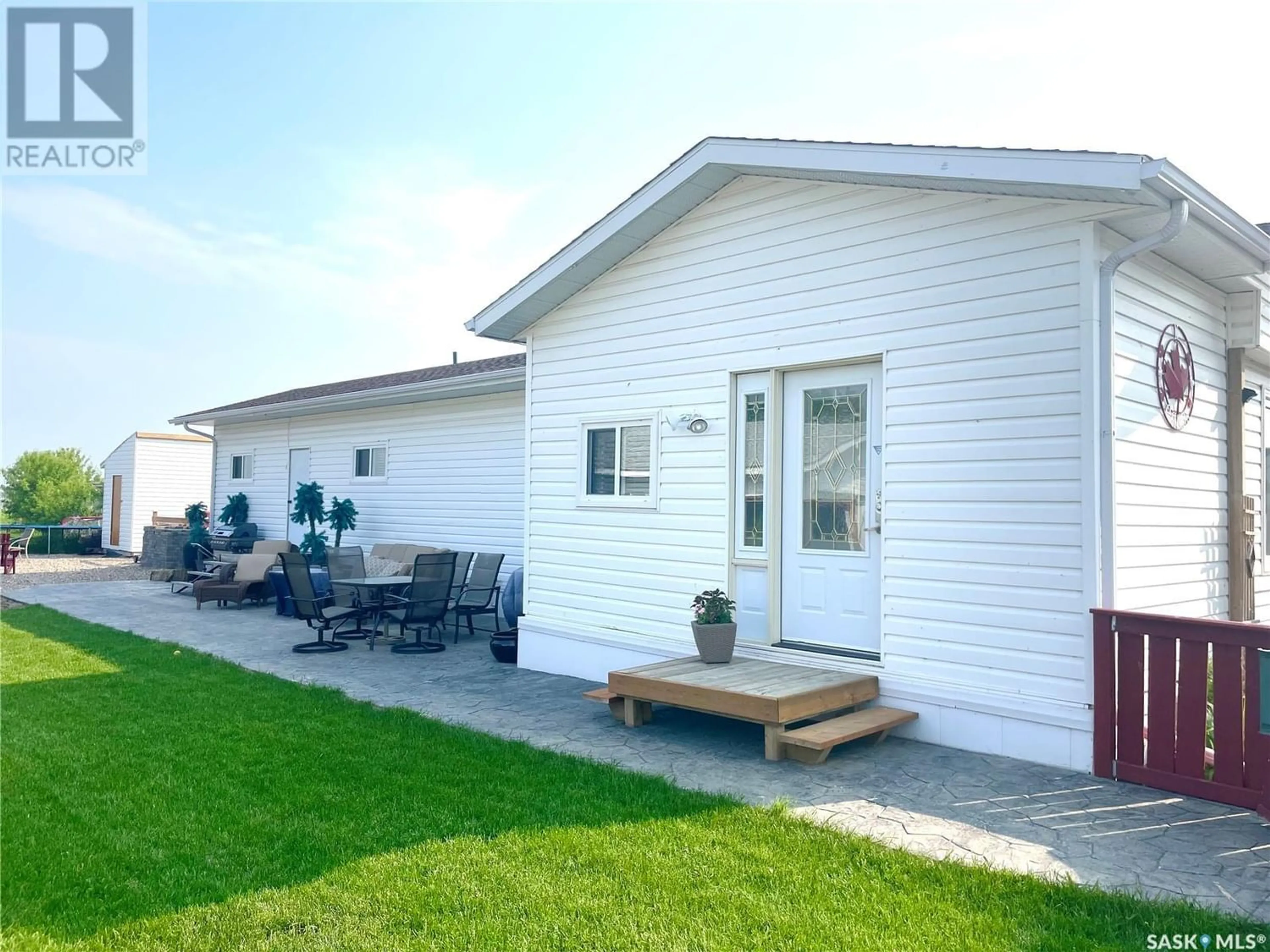 A pic from exterior of the house or condo for 180 2nd STREET, Meota Saskatchewan S0M1X0
