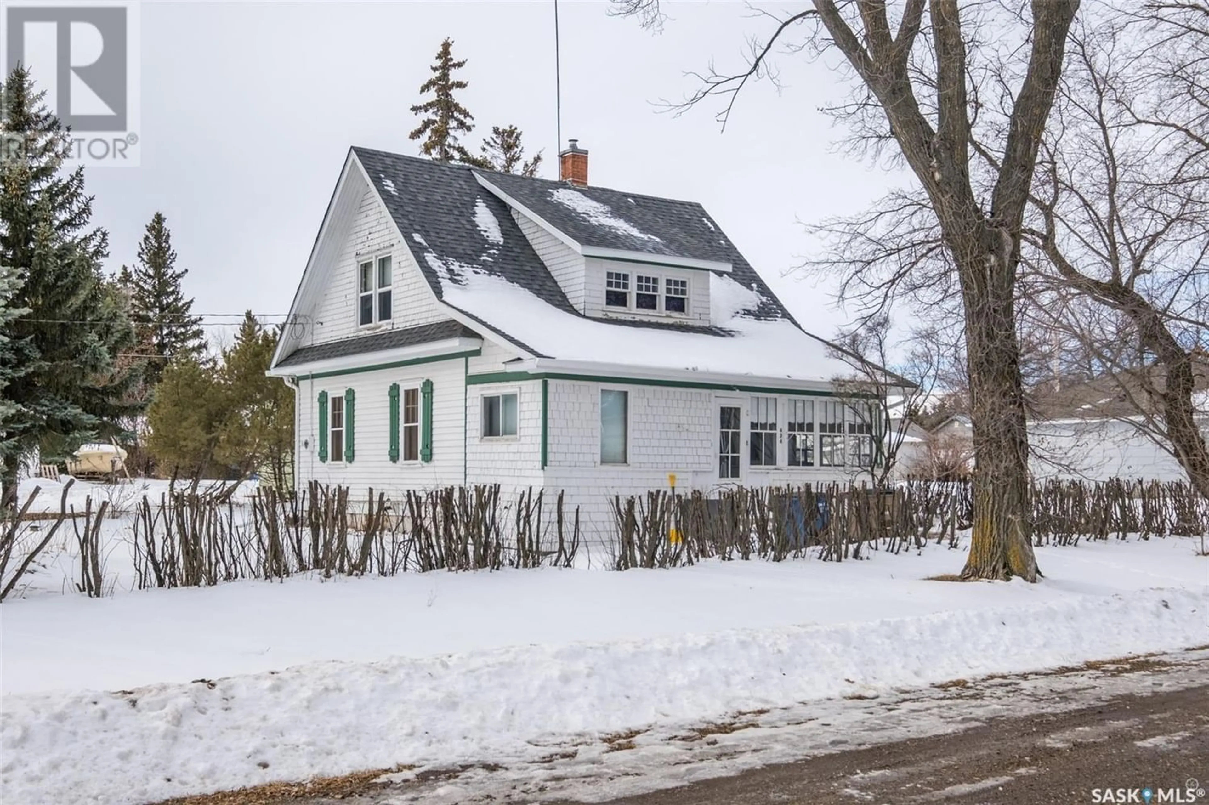 Cottage for 434 Jamieson AVENUE, Birch Hills Saskatchewan S0J0G0