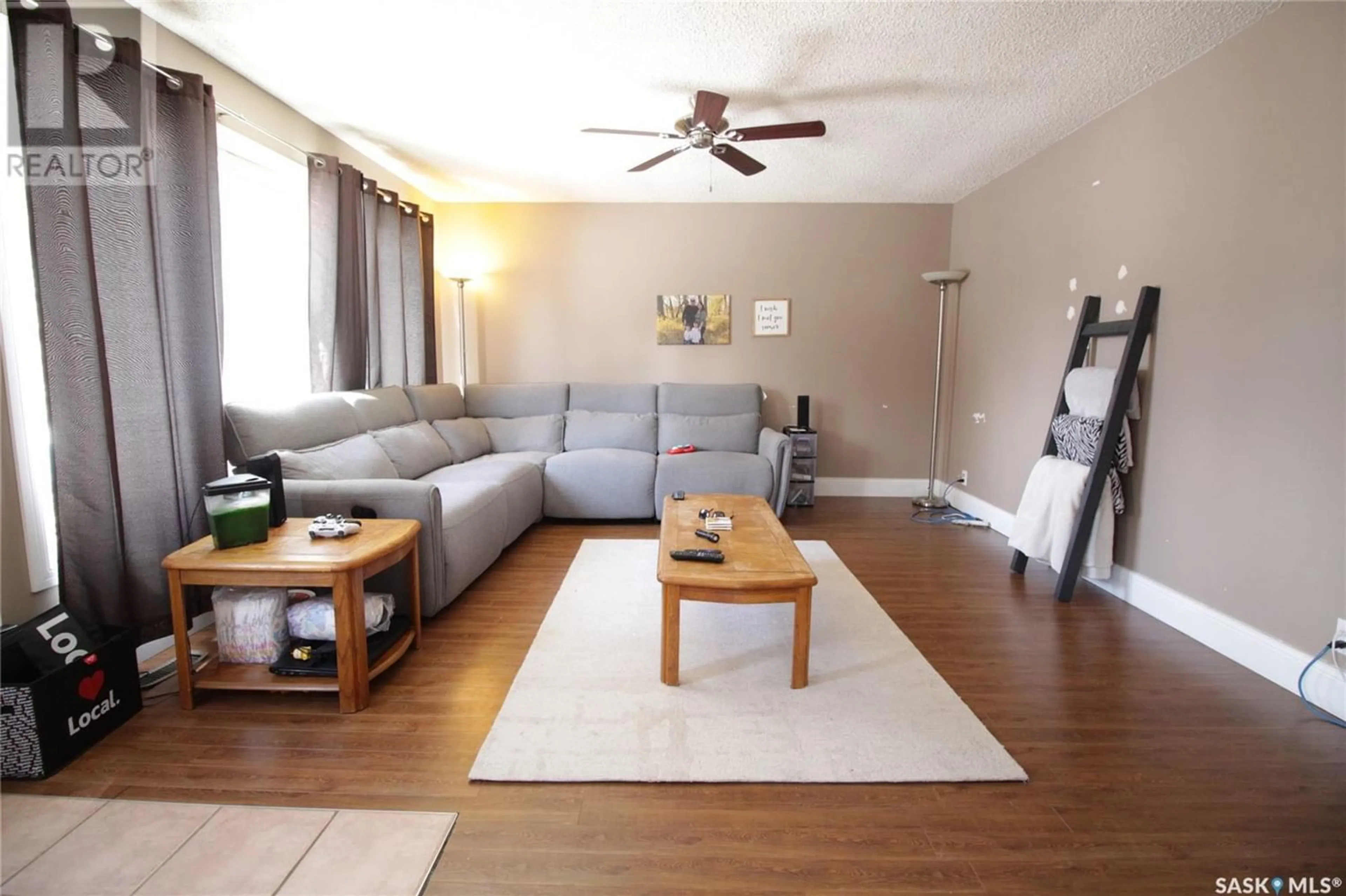 Living room for 44 Wauchope STREET, Redvers Saskatchewan S0C2H0