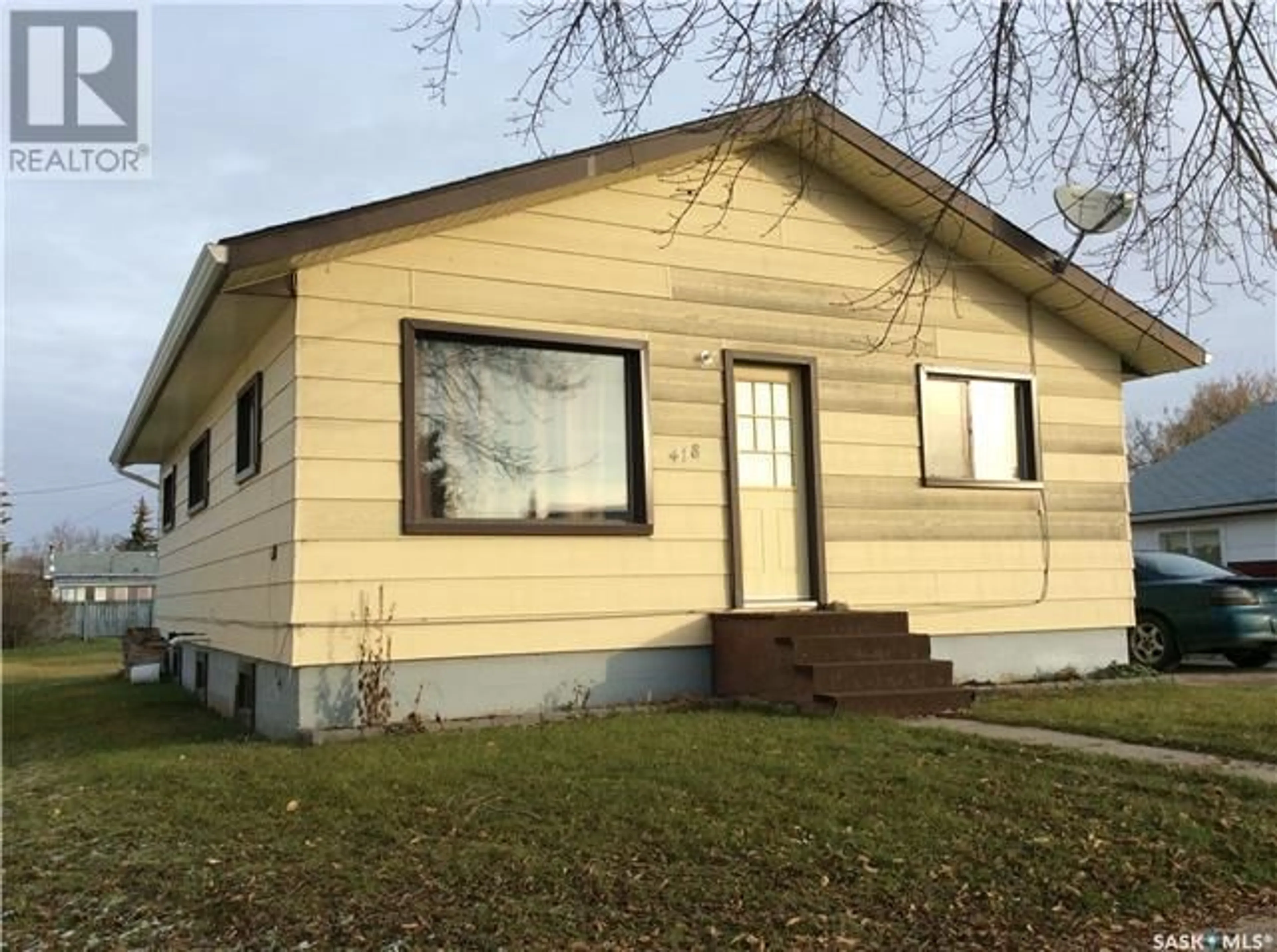 Frontside or backside of a home for 418 1st STREET S, Wakaw Saskatchewan S0K4P0