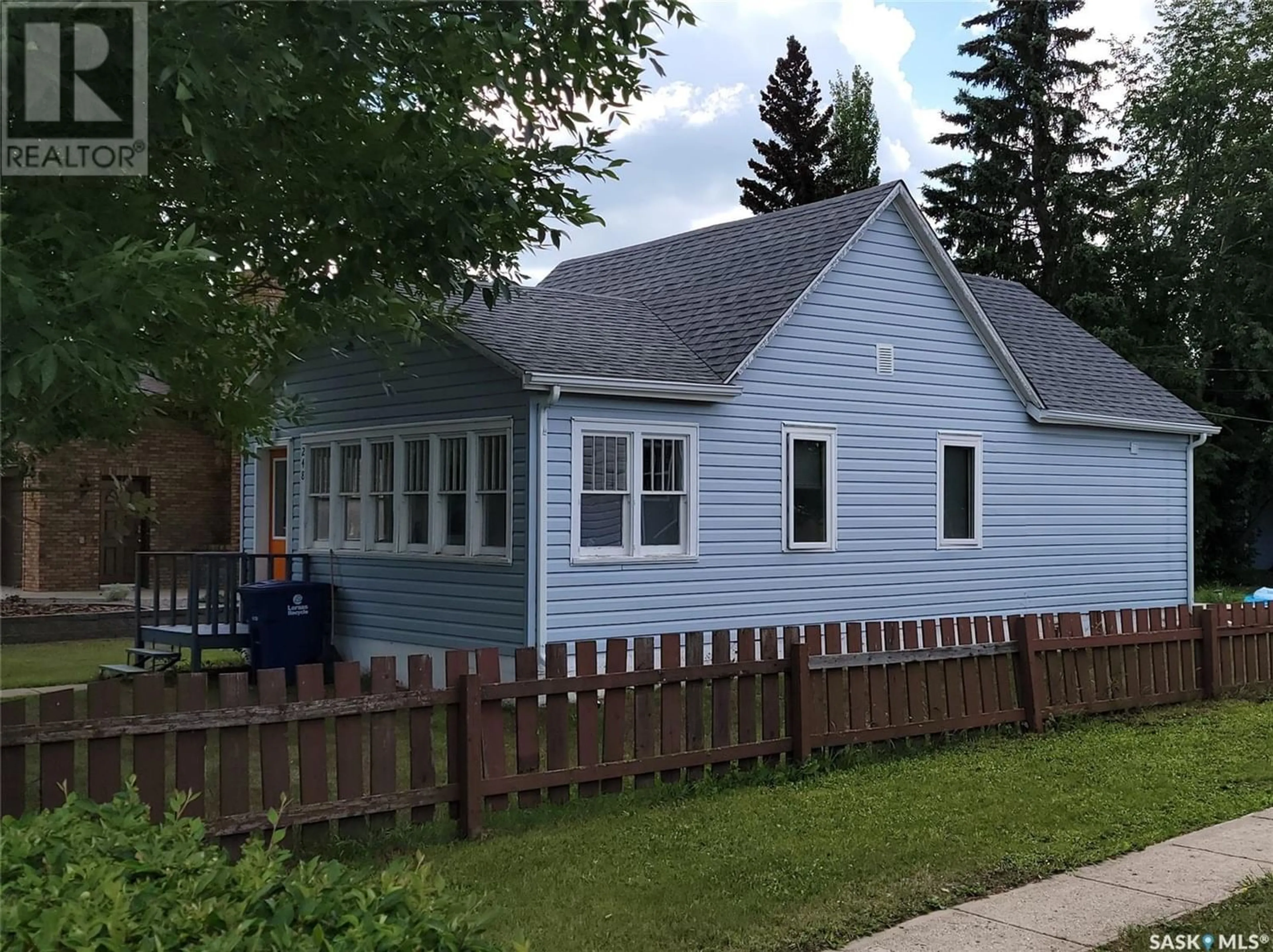 Frontside or backside of a home for 248 4th AVENUE W, Unity Saskatchewan S0K4L0