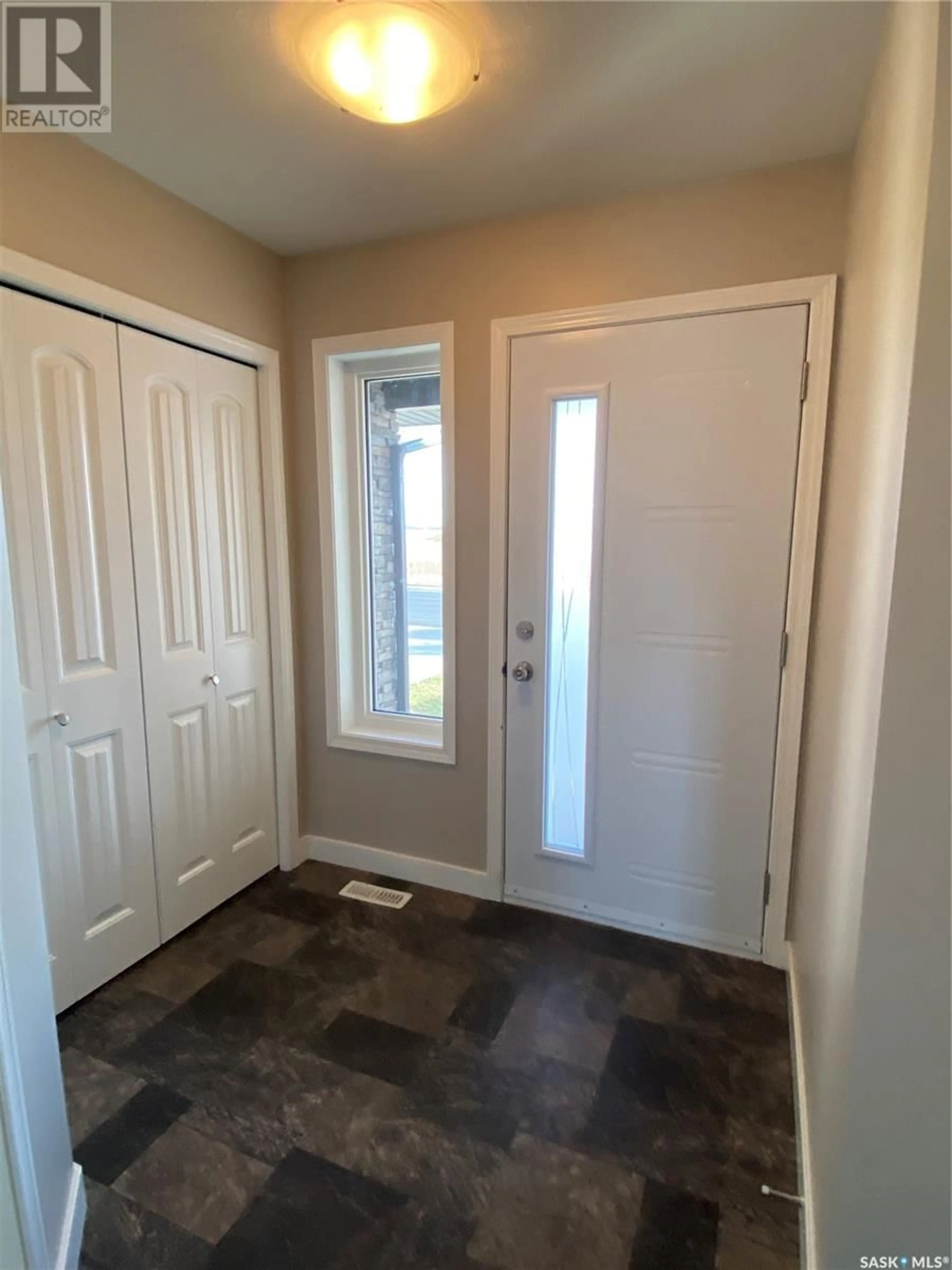 Indoor entryway for C 2419 Henderson DRIVE, North Battleford Saskatchewan S9A0Y3