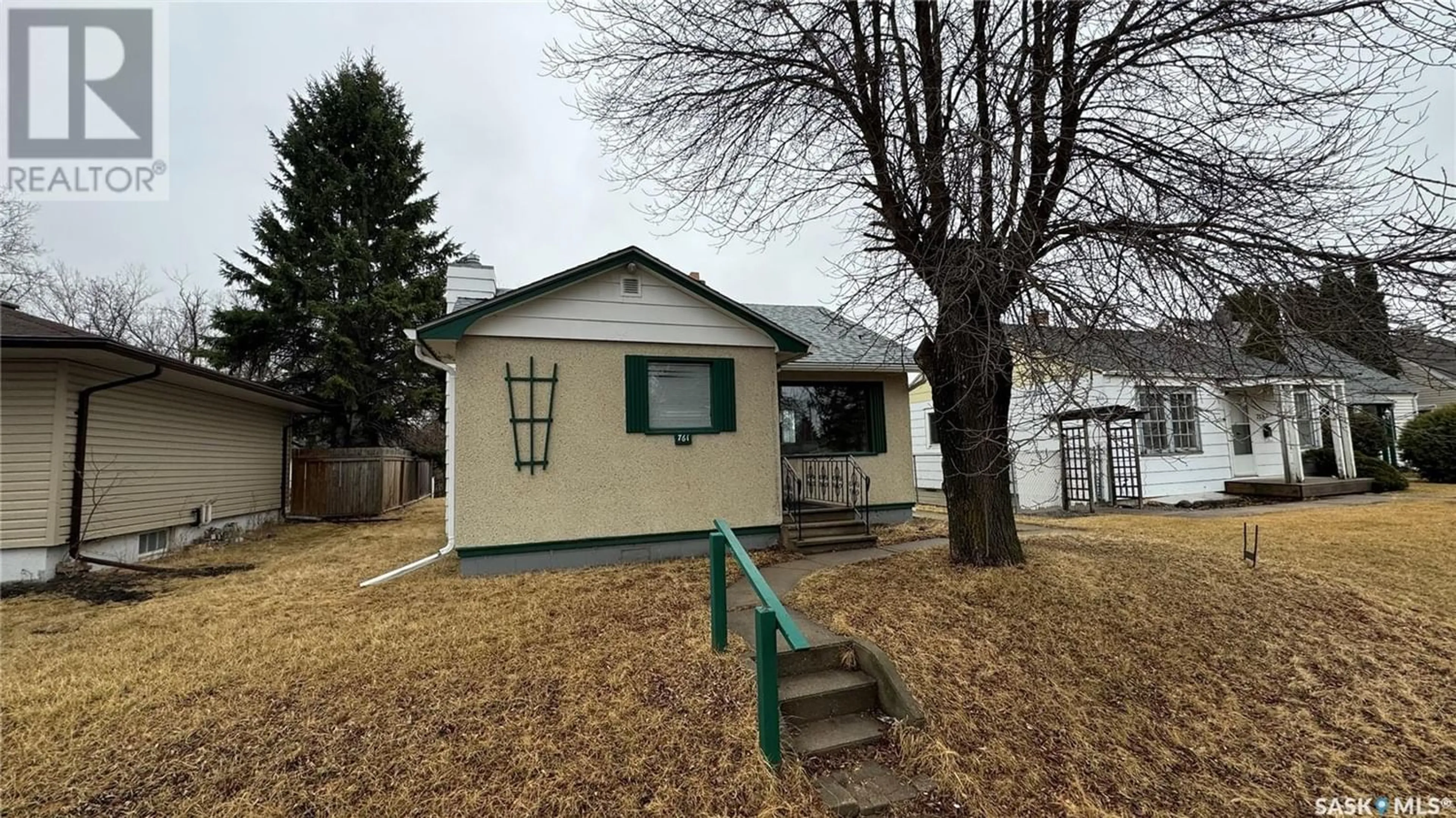 Frontside or backside of a home for 761 4th STREET E, Prince Albert Saskatchewan S6V0K4