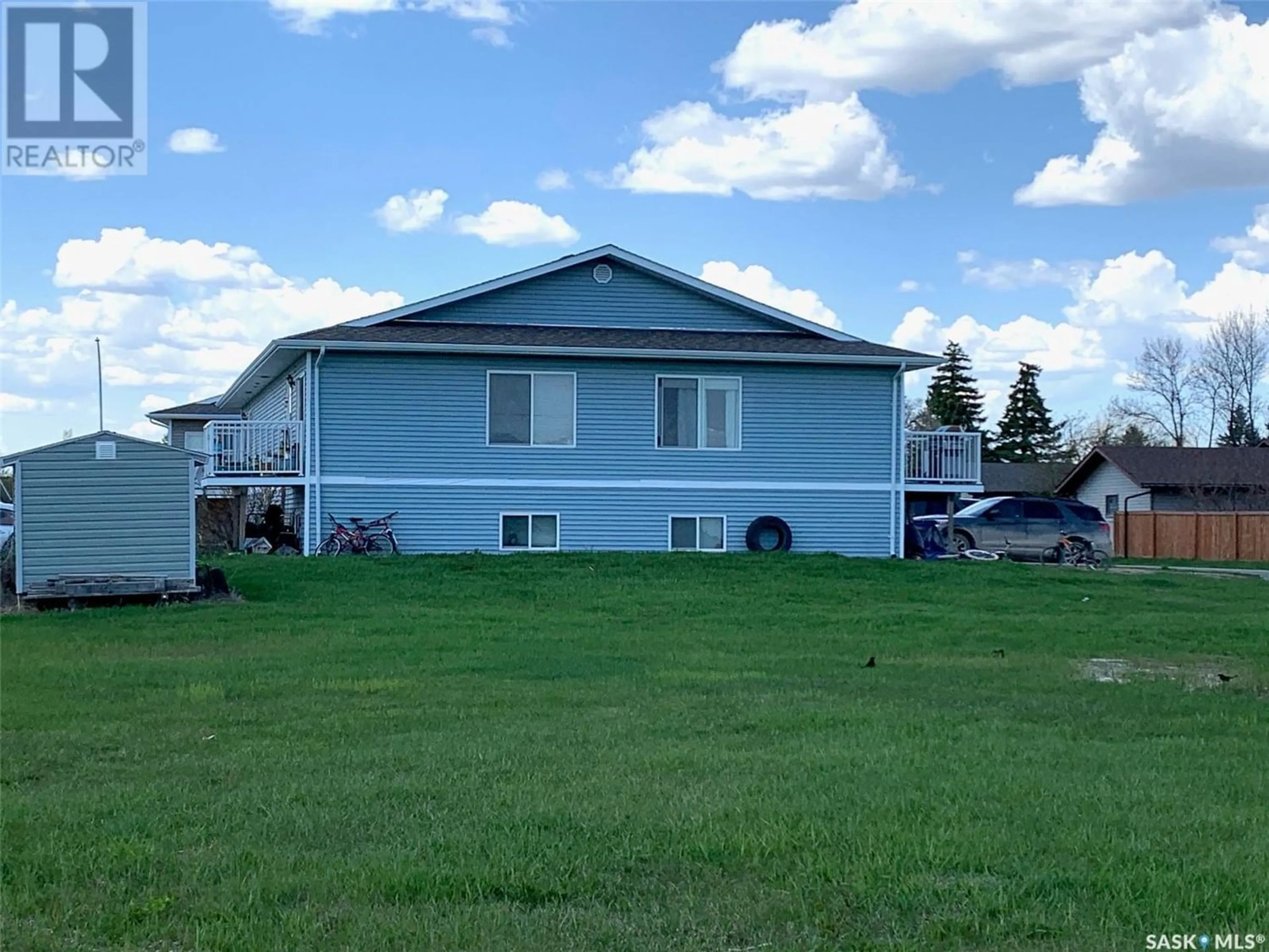 Frontside or backside of a home for 1104 Park AVENUE, Rocanville Saskatchewan S0A3L0