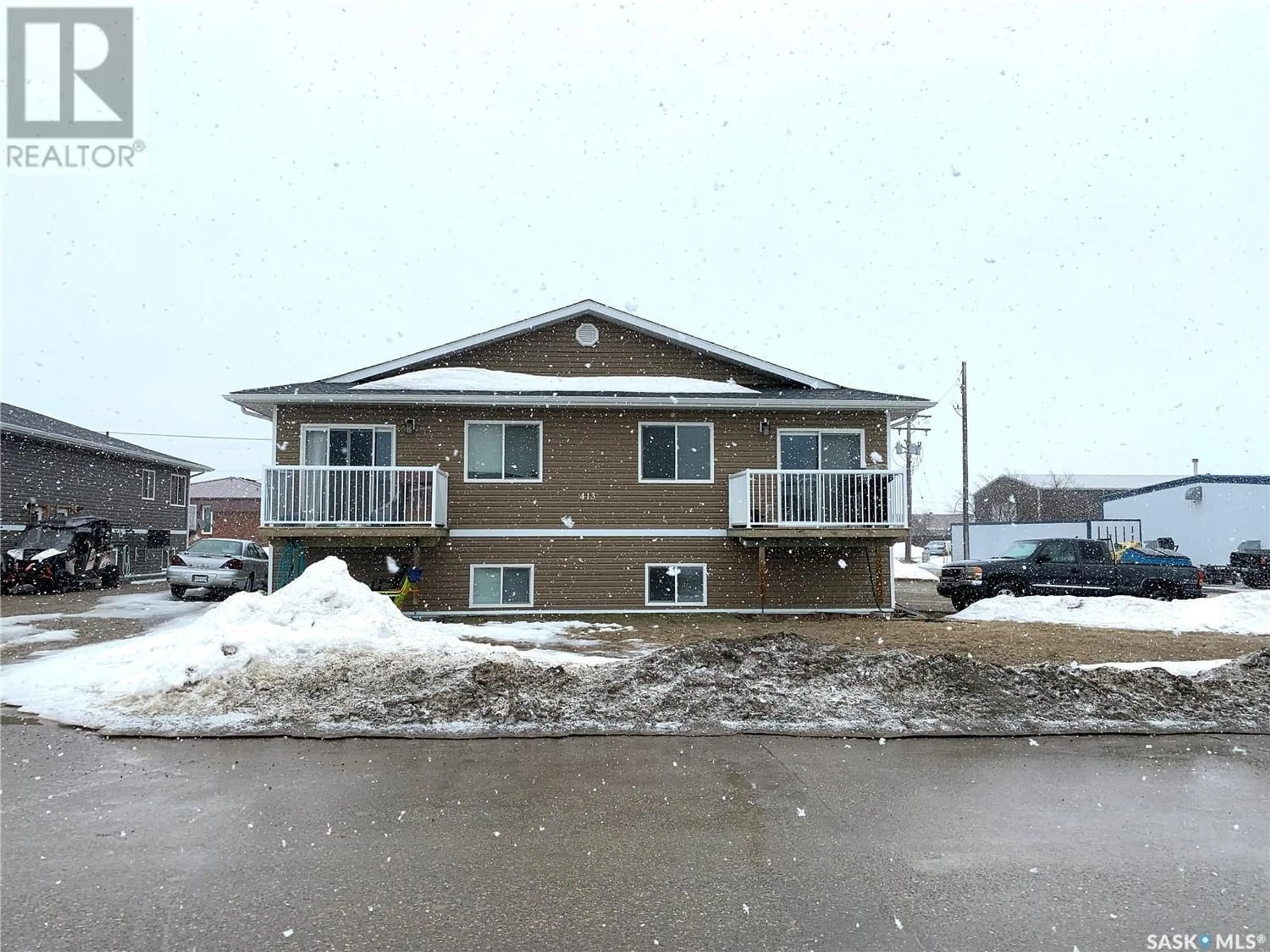 A pic from exterior of the house or condo for 413 St Mary STREET, Esterhazy Saskatchewan S0A0X0