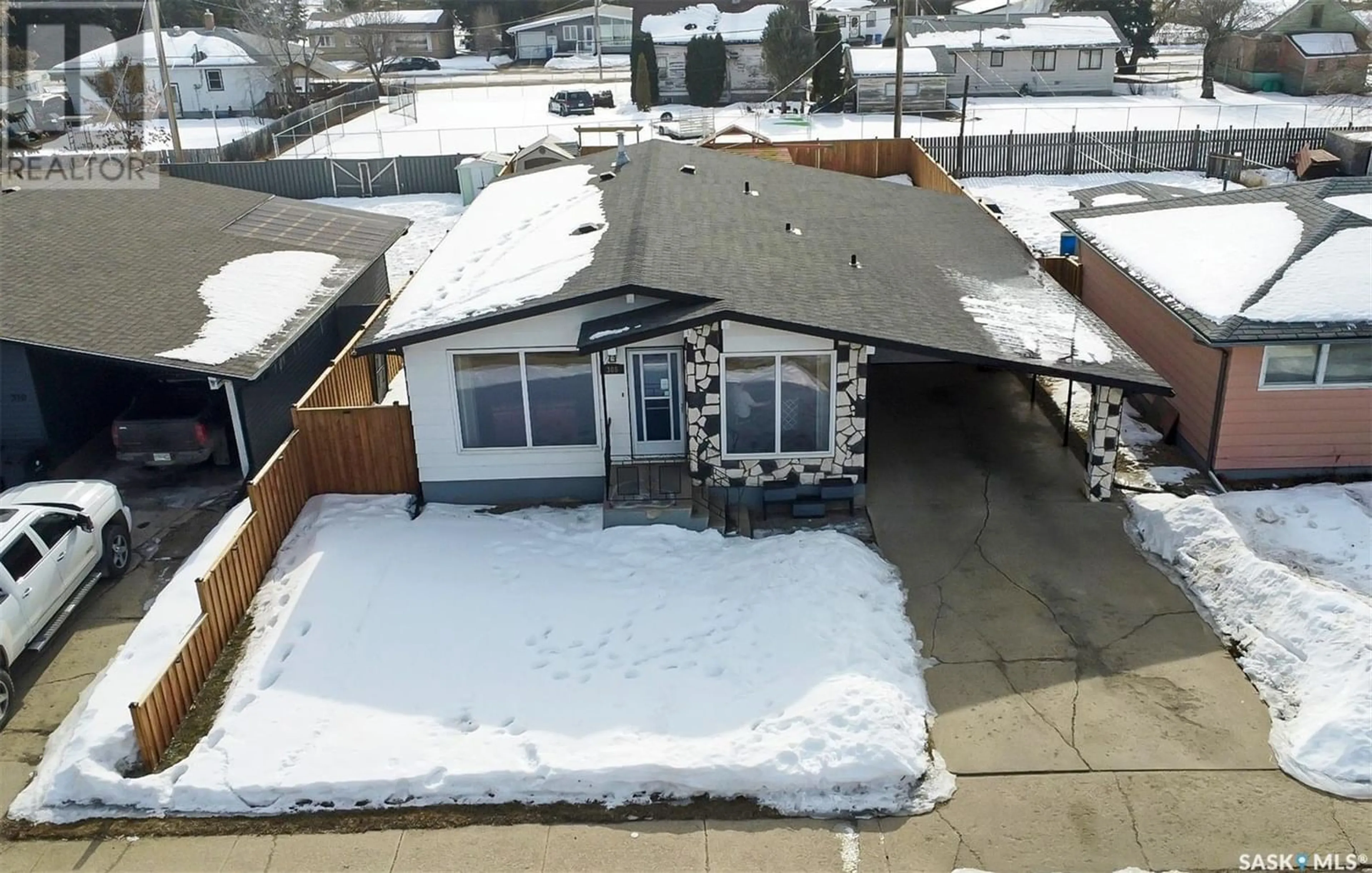 Frontside or backside of a home for 308 1st AVENUE E, Blaine Lake Saskatchewan S0J0J0