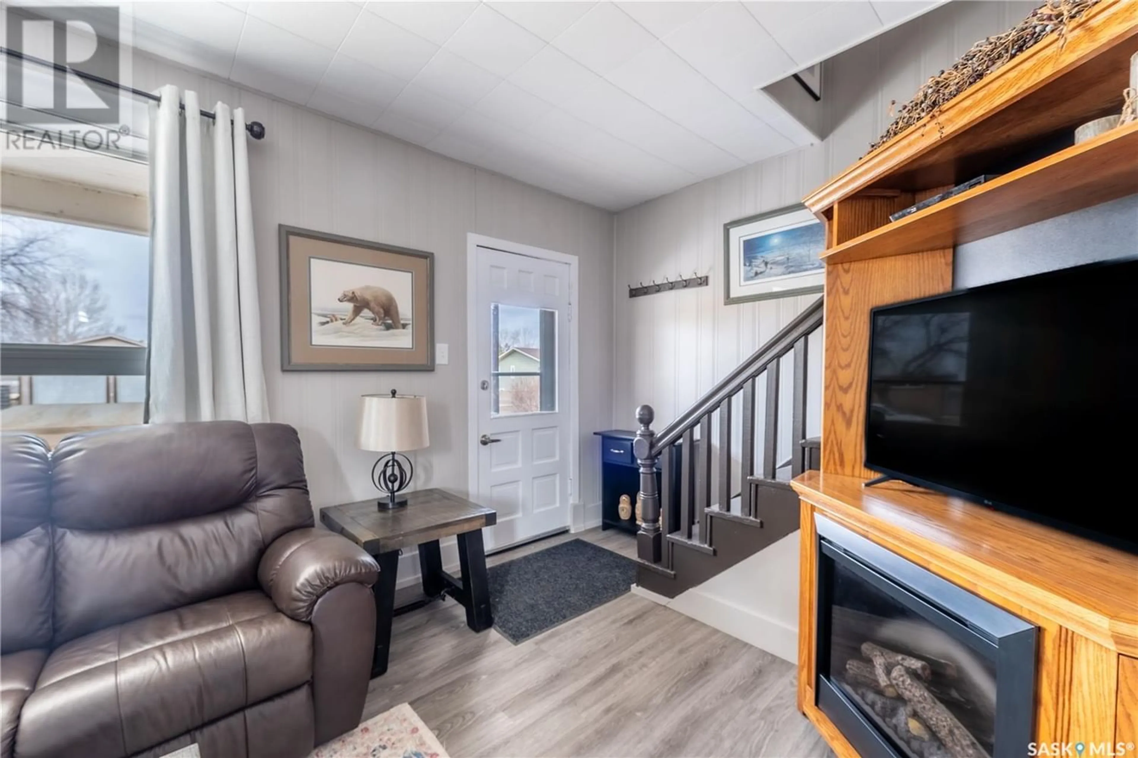 Living room for 245 Prairie AVENUE, Briercrest Saskatchewan S0H0K0