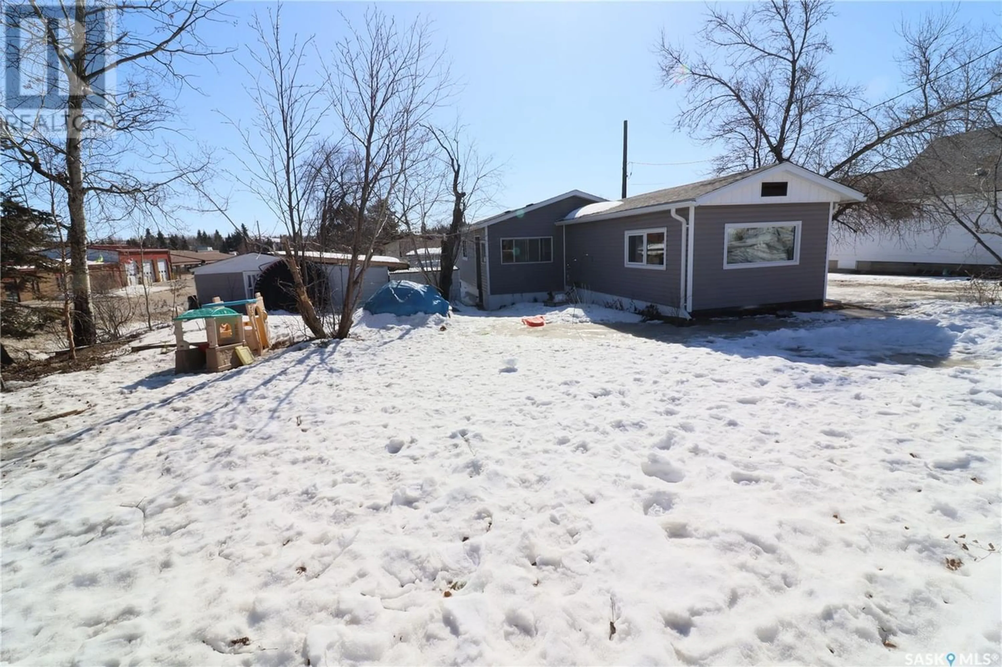 Shed for 318 3rd AVENUE, Creighton Saskatchewan S0P0A0