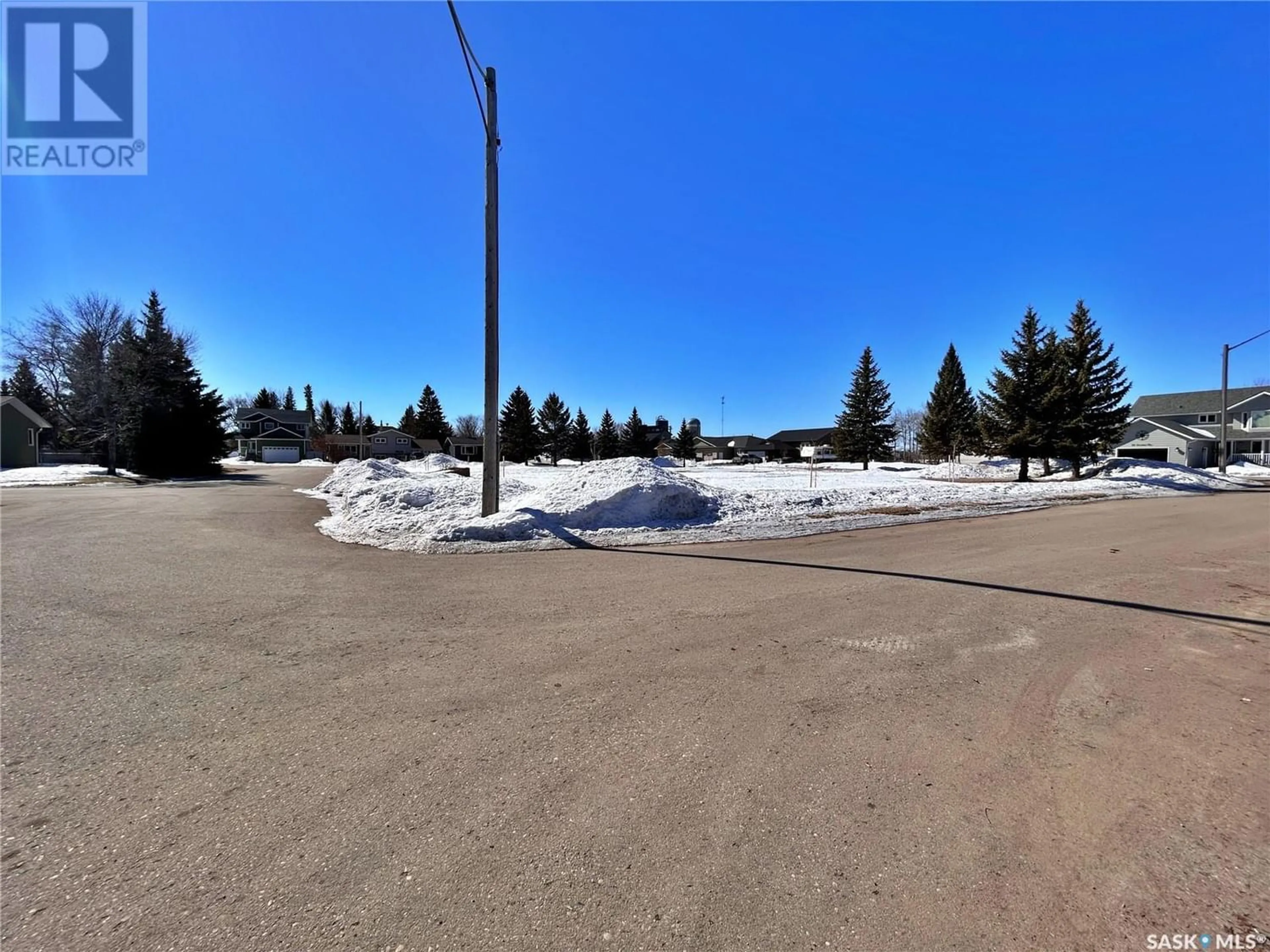 Street view for 105 Dorchester PLACE, Moosomin Saskatchewan S0G3N0