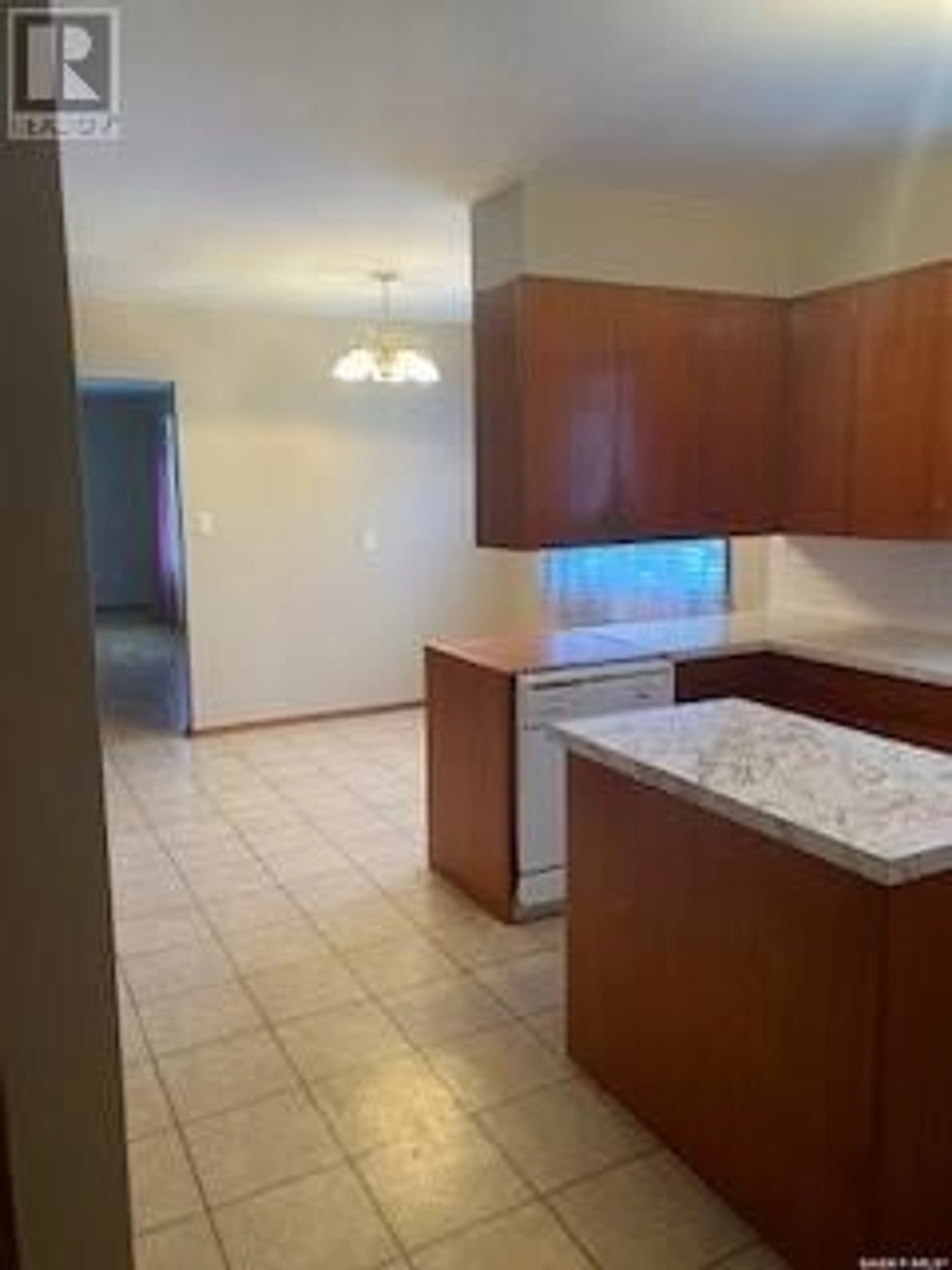 Standard kitchen for 105 3rd AVENUE N, Middle Lake Saskatchewan S0K2X0