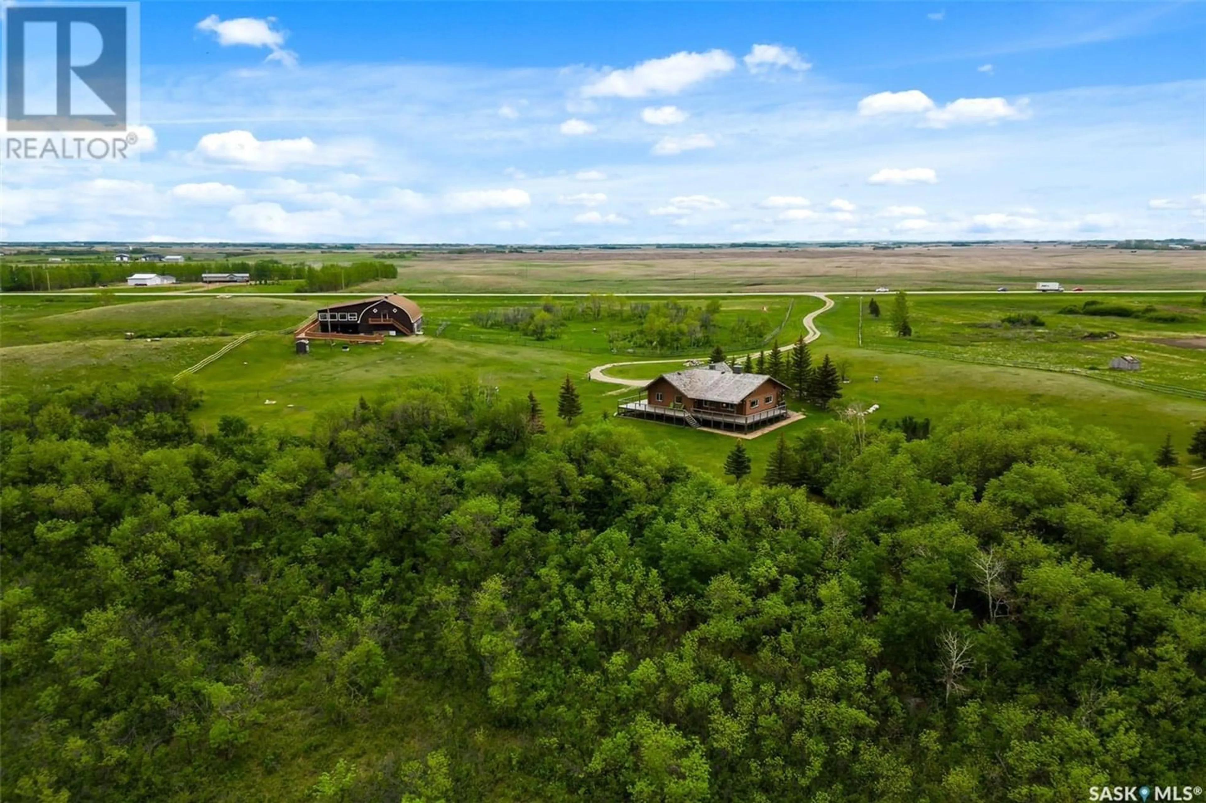 Cottage for Big Brown Barn, Longlaketon Rm No. 219 Saskatchewan S0G0W0