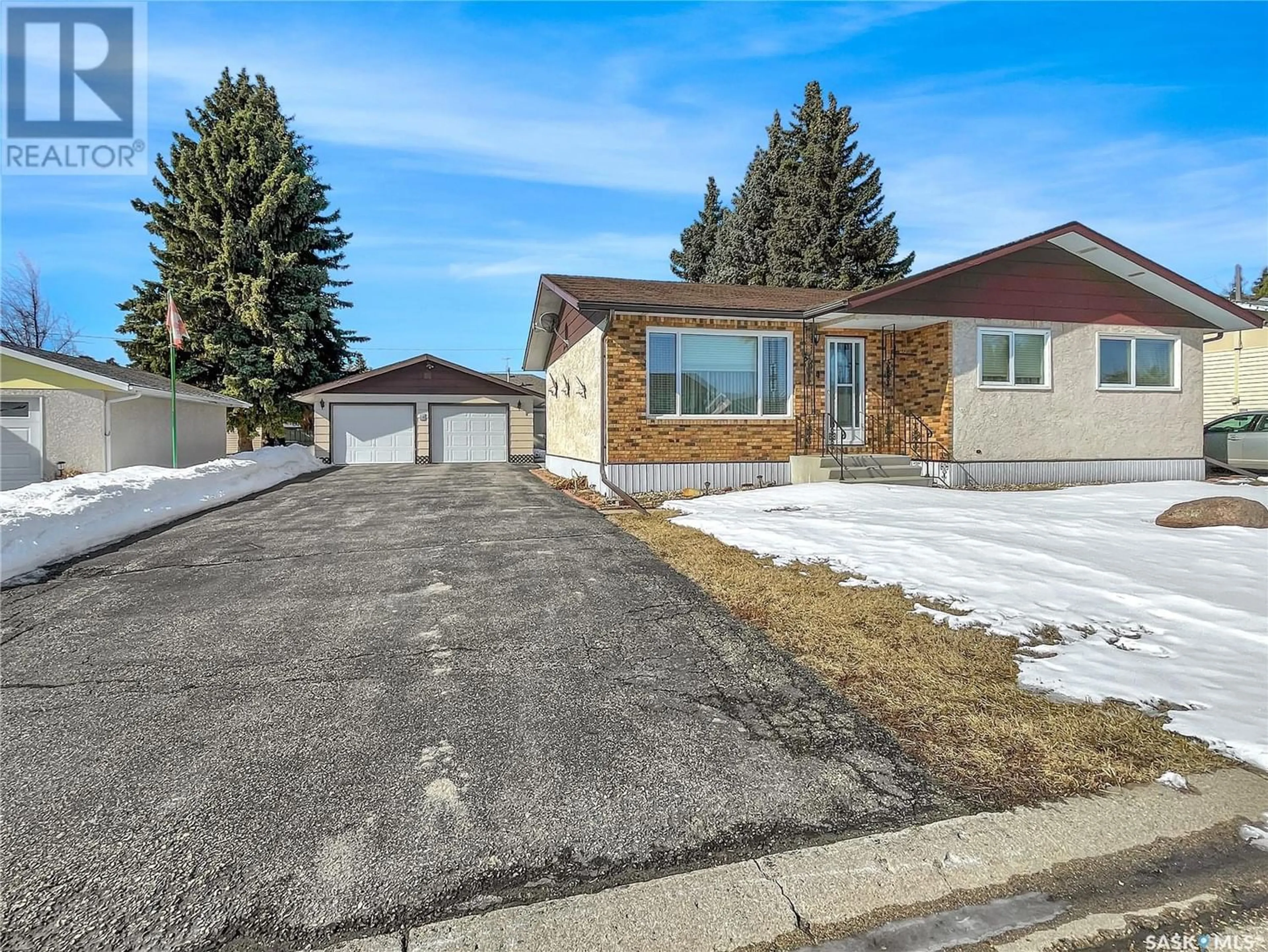 Frontside or backside of a home for 804 Soames STREET, Indian Head Saskatchewan S0G2K0