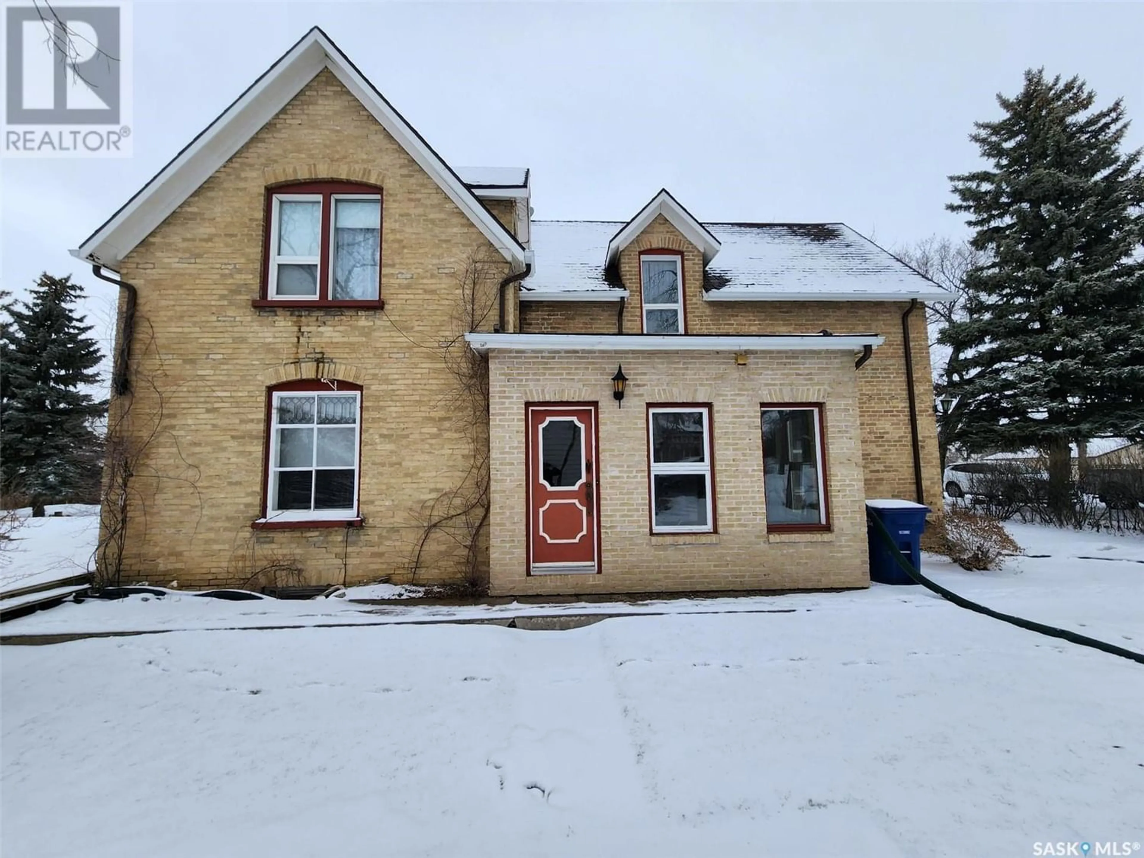Frontside or backside of a home for 504 Anderson STREET, Grenfell Saskatchewan S0G2B0