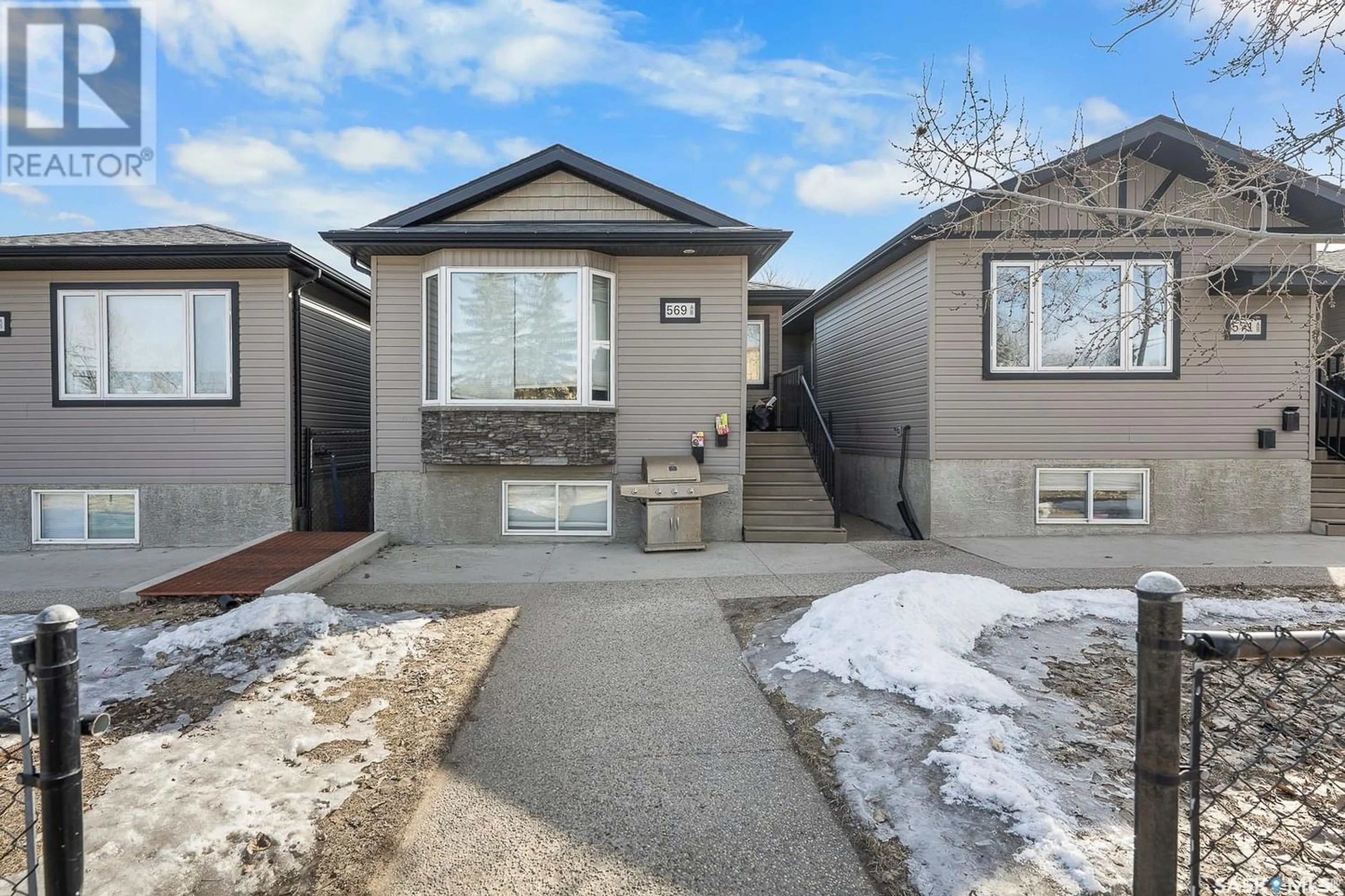 Frontside or backside of a home for 569 ELPHINSTONE STREET, Regina Saskatchewan S4R3W8