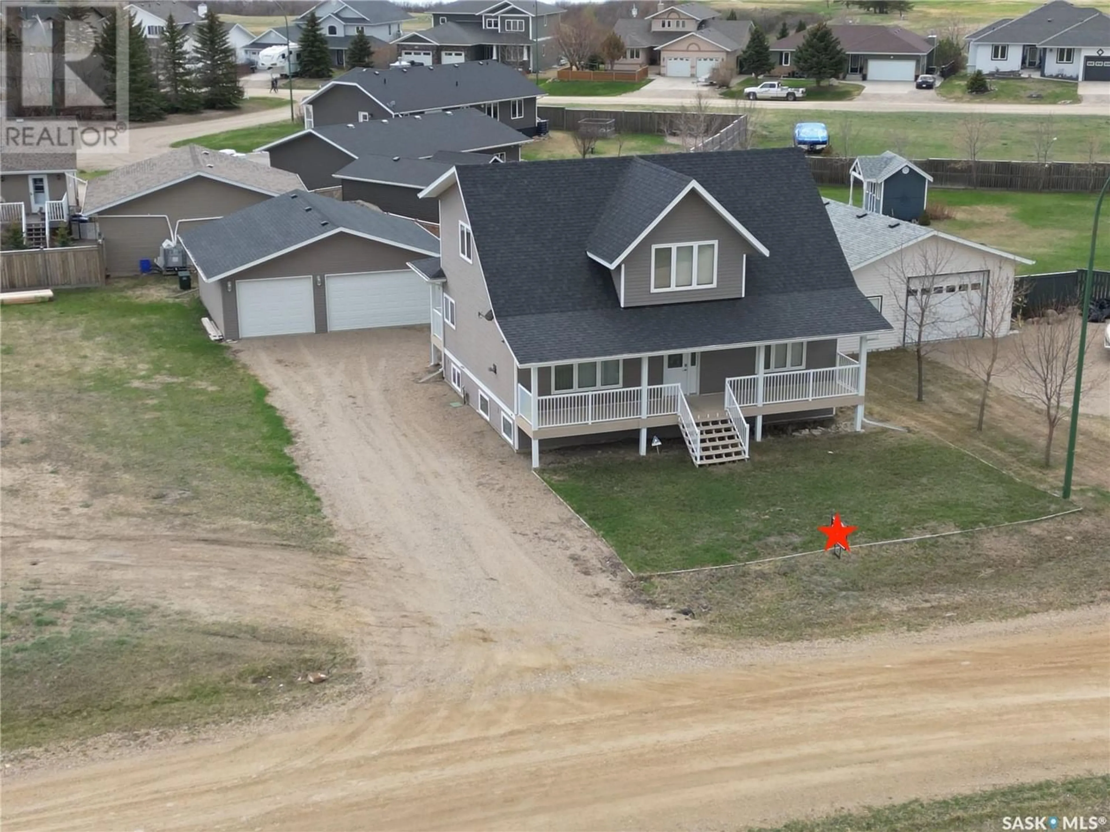 Frontside or backside of a home for 117 Putters LANE, Elbow Saskatchewan S0H1J0