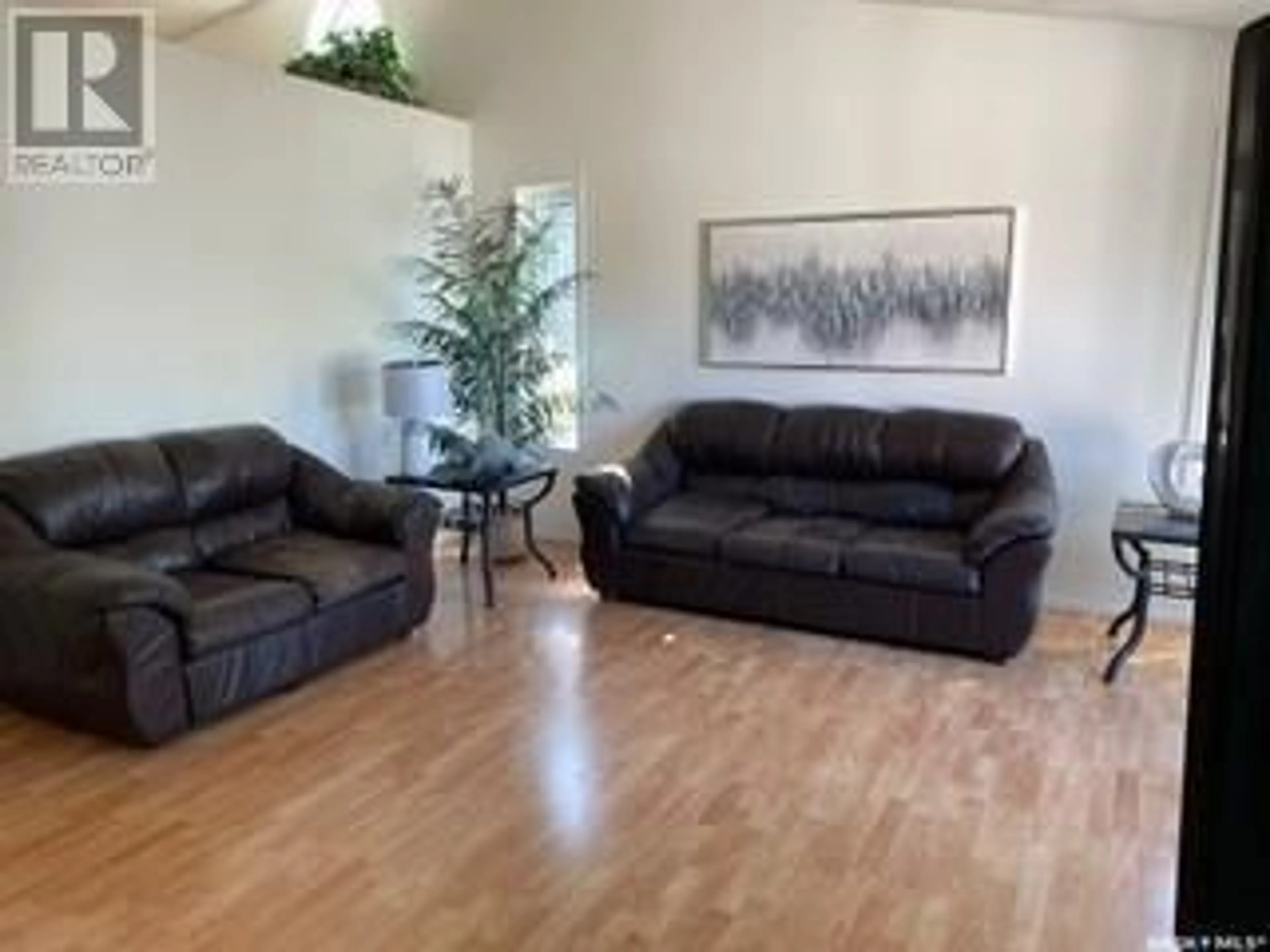 Living room for 739 St Annes AVENUE, Bruno Saskatchewan S0K0S0