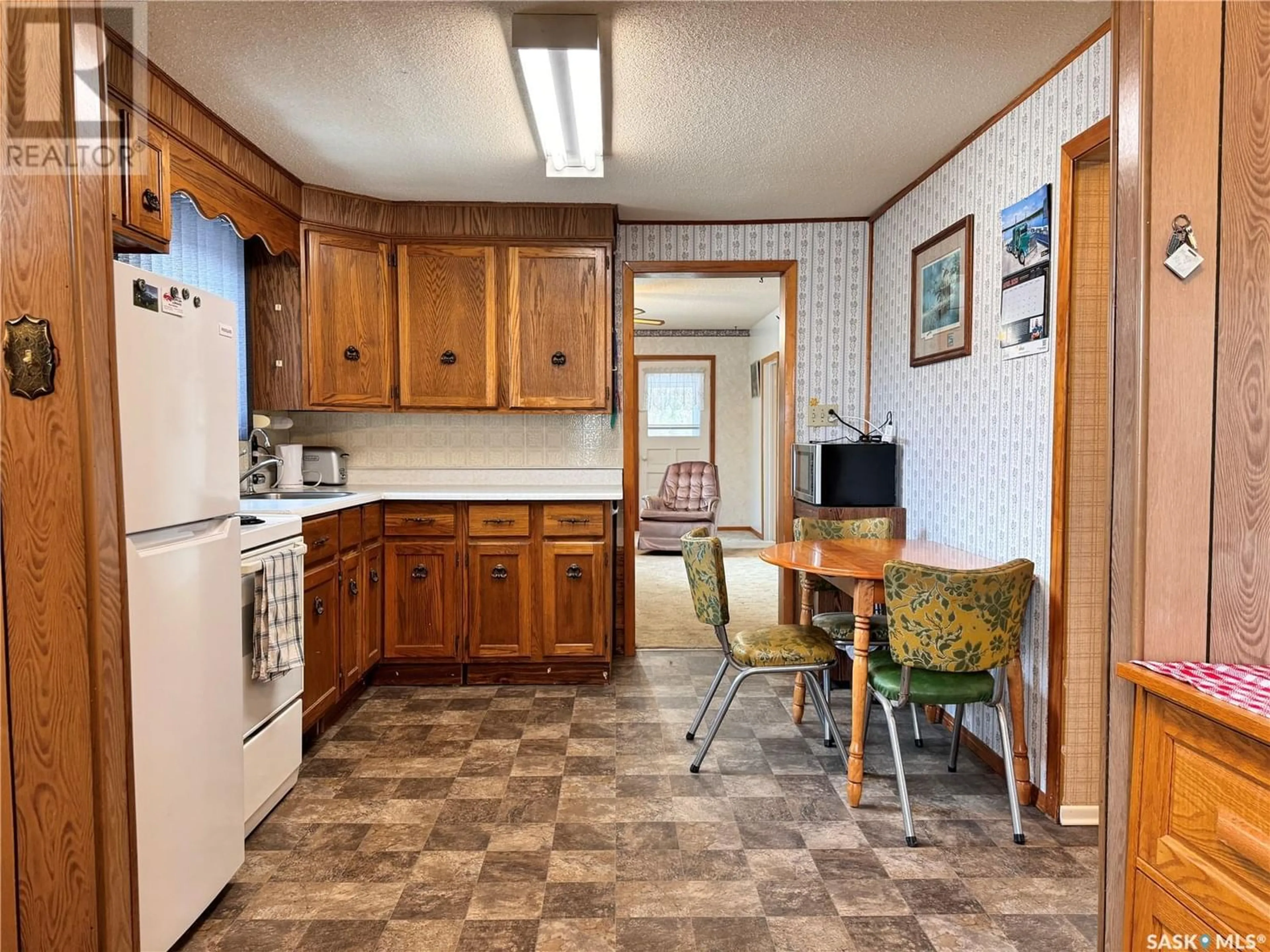 Standard kitchen for 414 Forget STREET, Foam Lake Saskatchewan S0A1A0