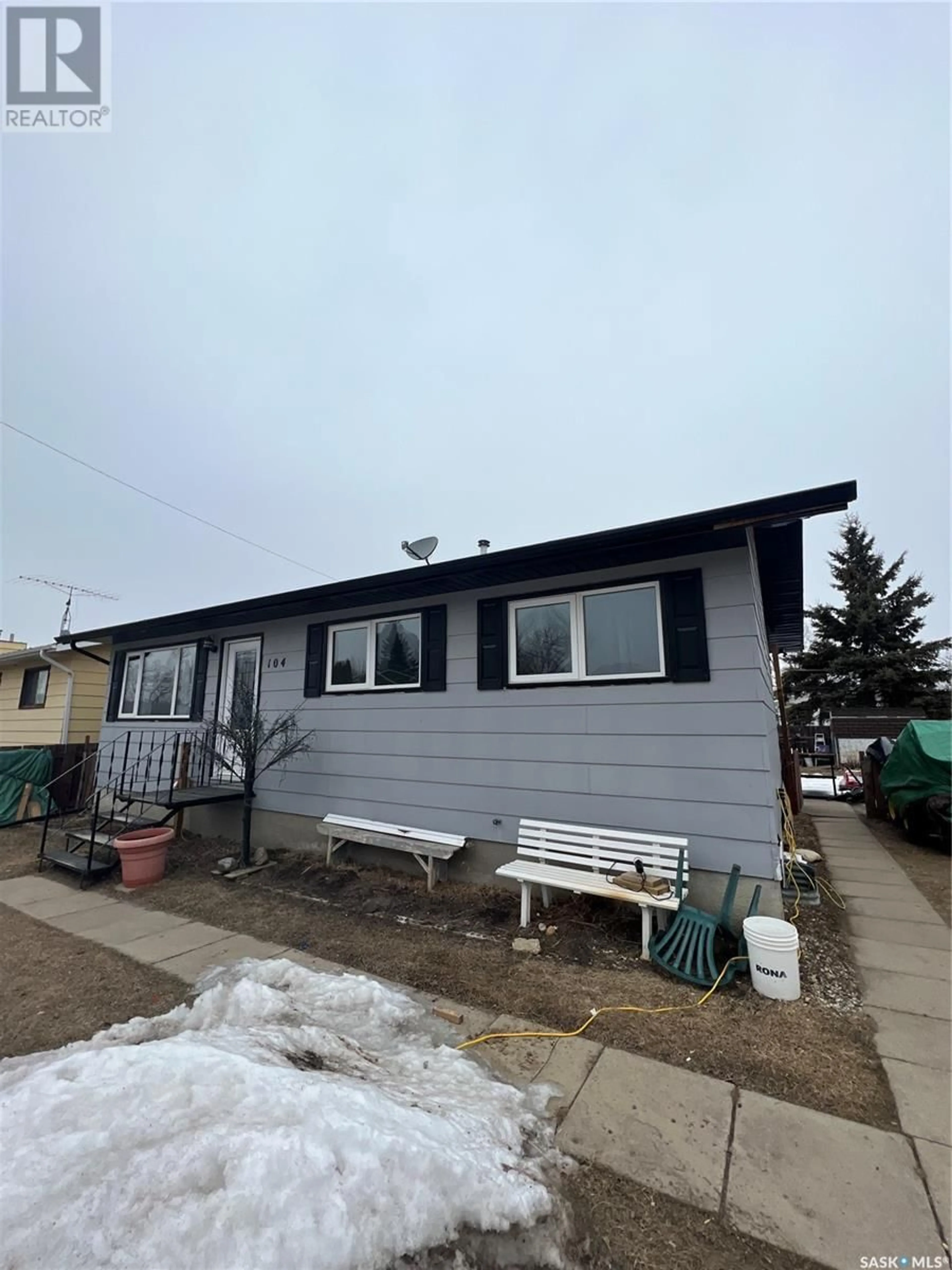 A pic from exterior of the house or condo for 104 Birch PLACE, Shellbrook Saskatchewan S0J2E0