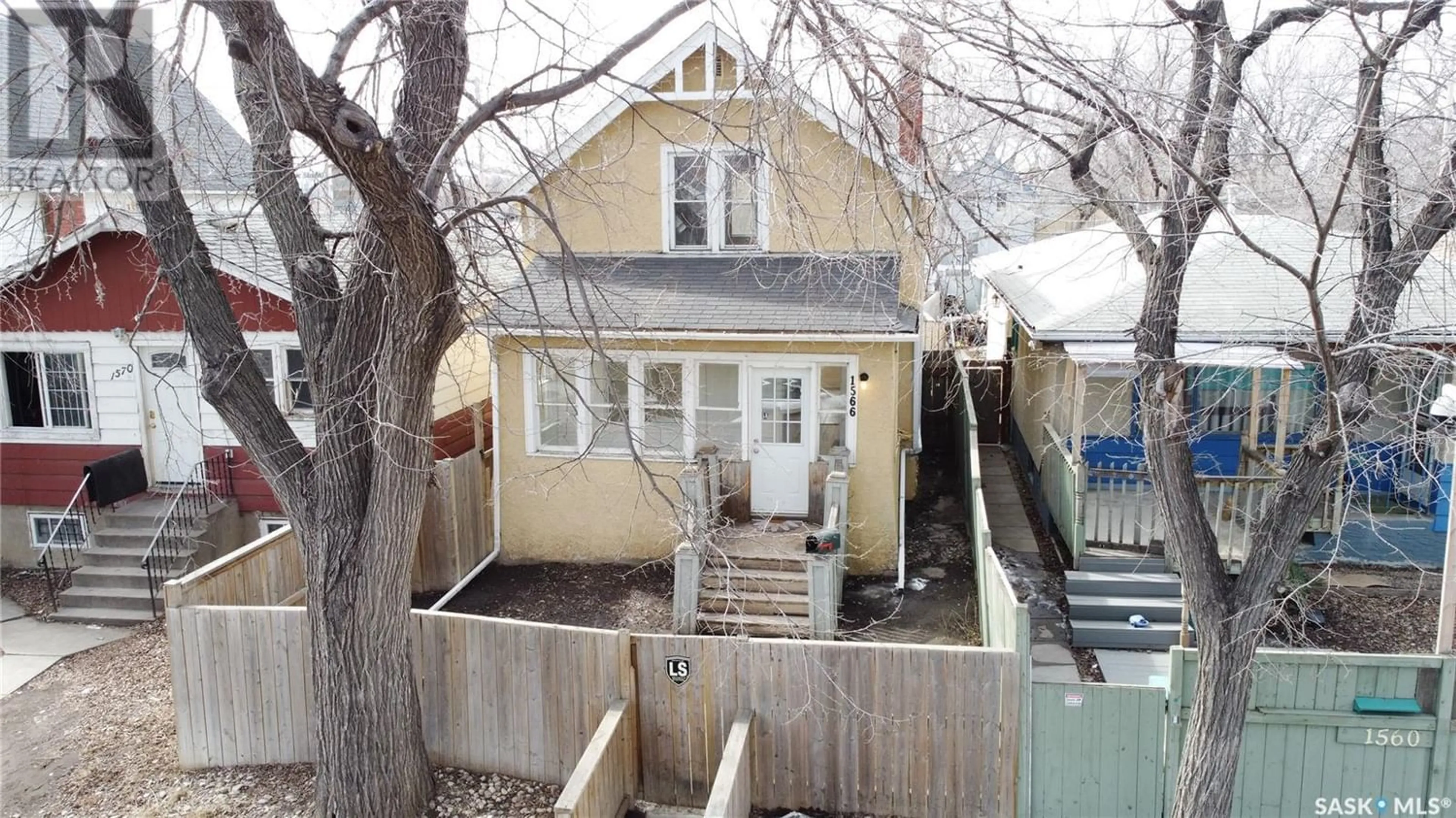 Frontside or backside of a home for 1566 RETALLACK STREET, Regina Saskatchewan S4T2J4