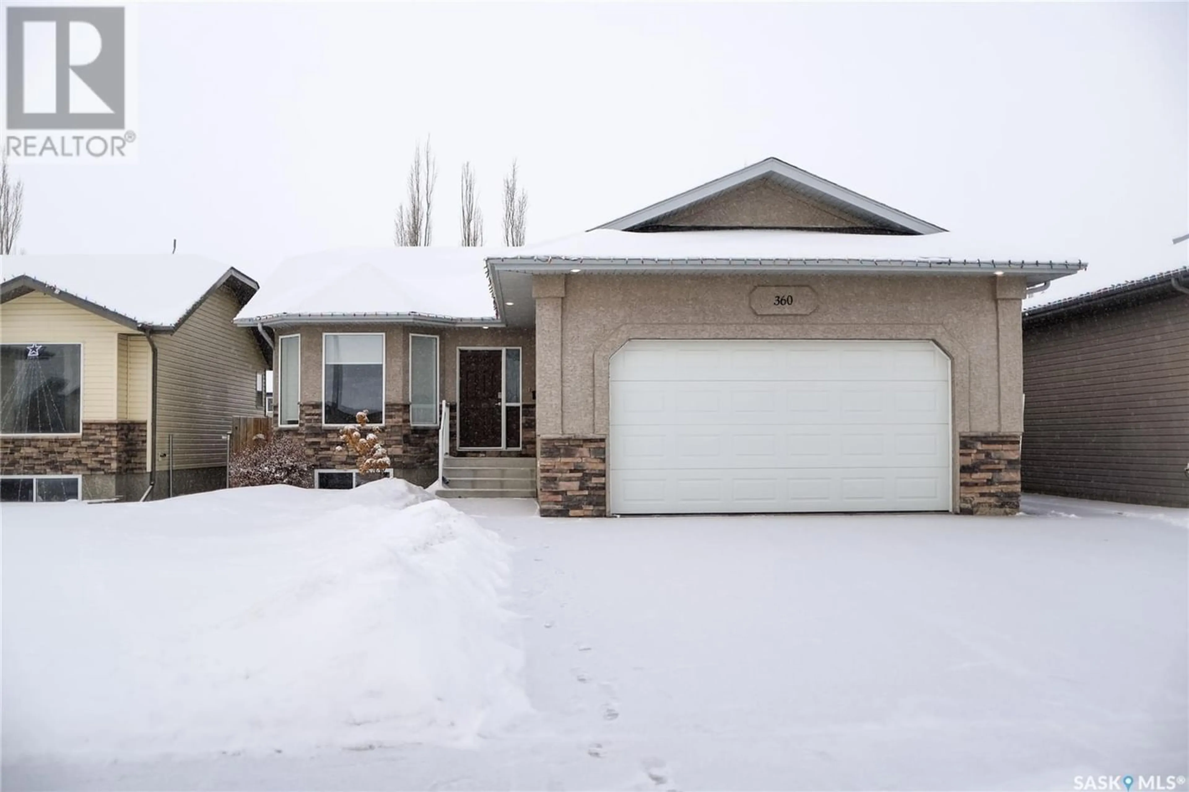 Frontside or backside of a home for 360 Bendel CRESCENT, Martensville Saskatchewan S0K2T2