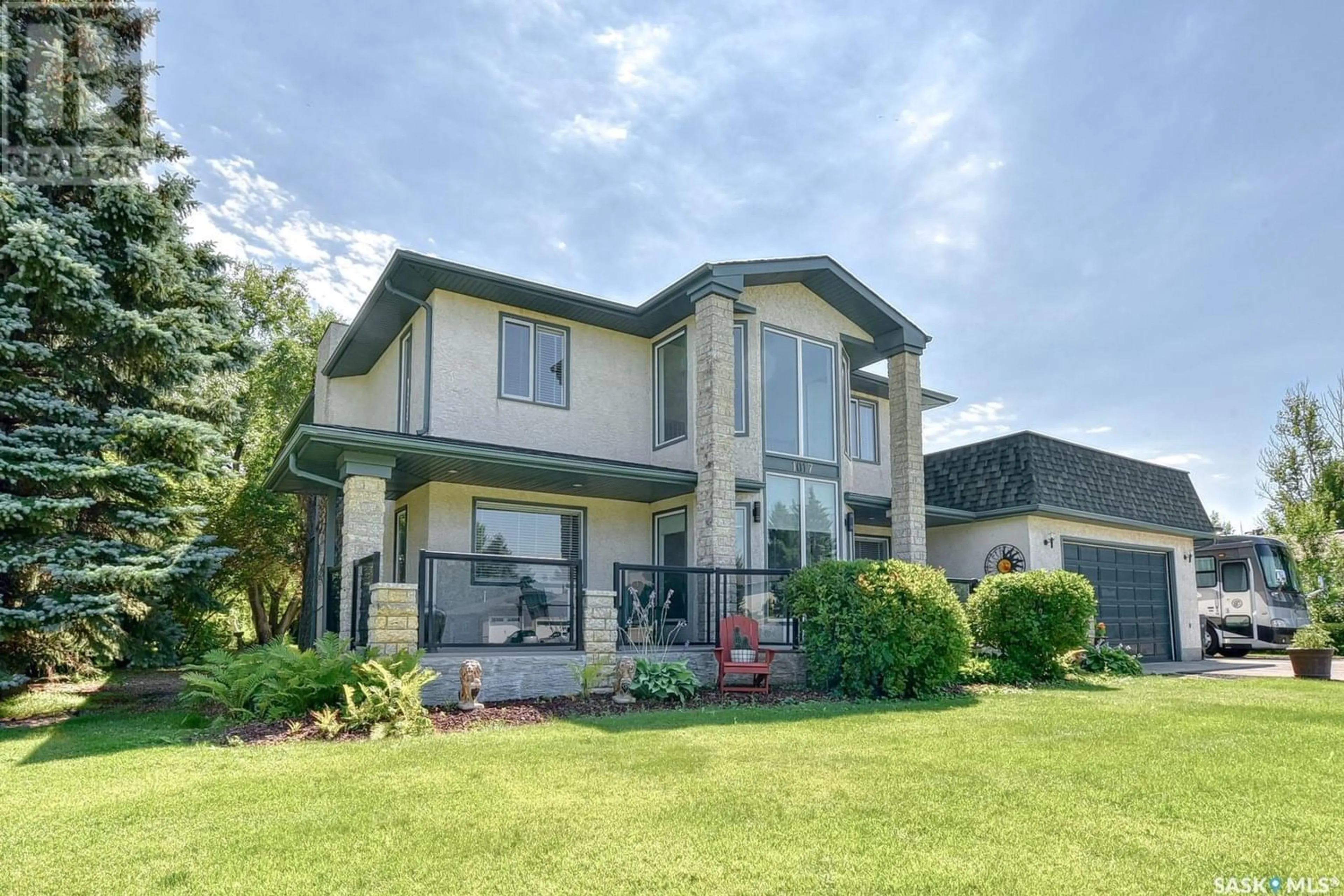Frontside or backside of a home for 1017 Kingsmere AVENUE, Emerald Park Saskatchewan S4L1A6