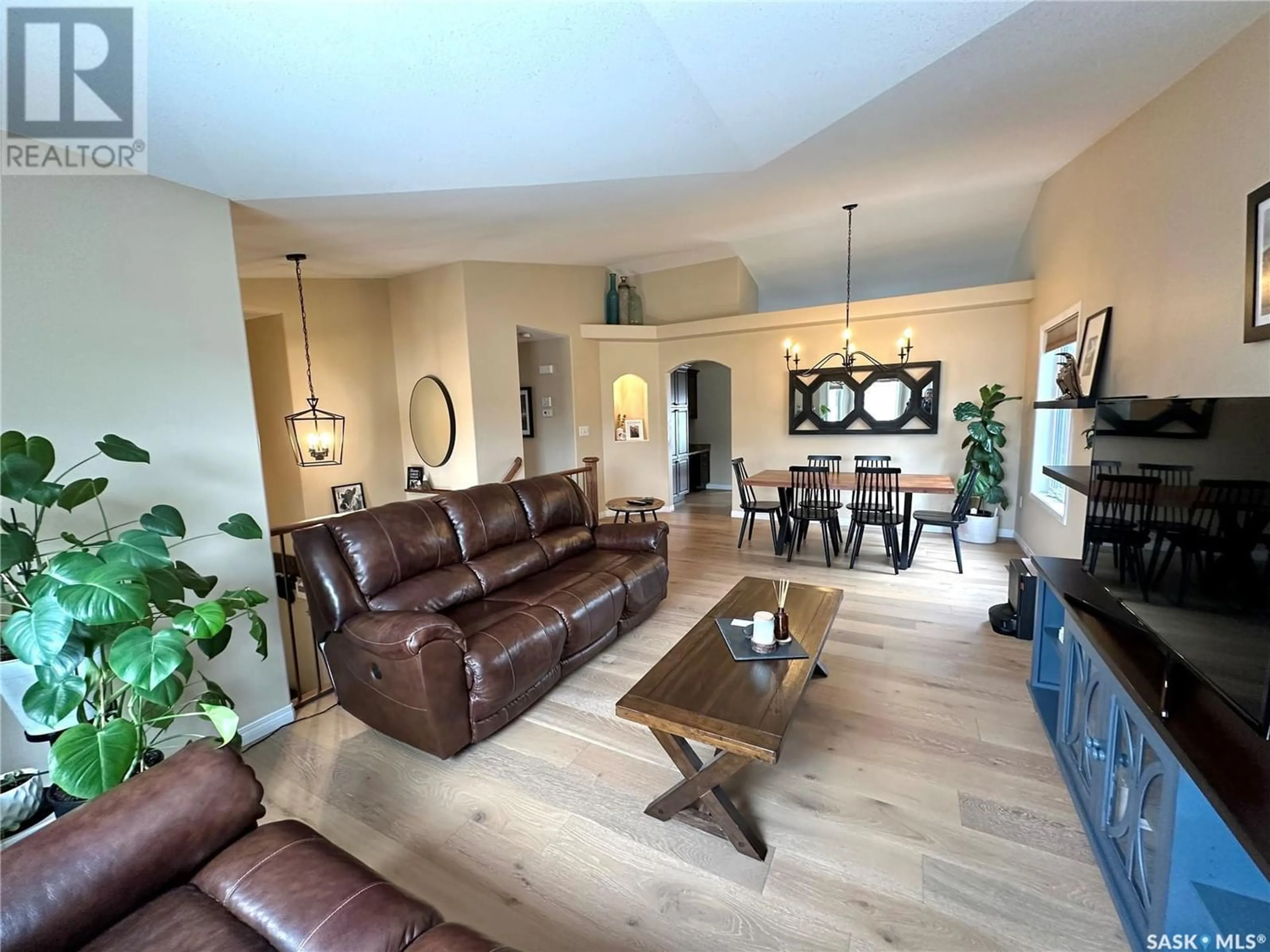 Living room for 10306 Bunce CRESCENT, North Battleford Saskatchewan S9A3Y5