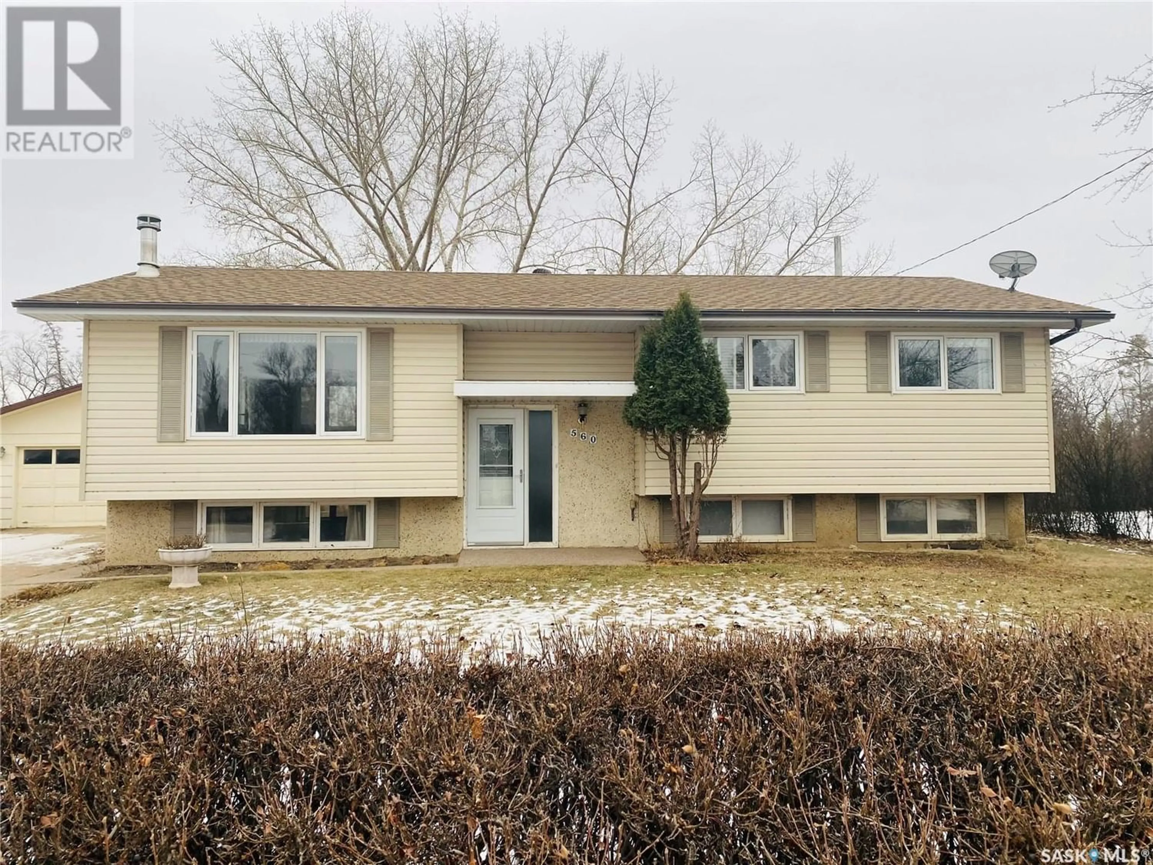 Frontside or backside of a home for 560 7th AVENUE, Craik Saskatchewan S0G0V0