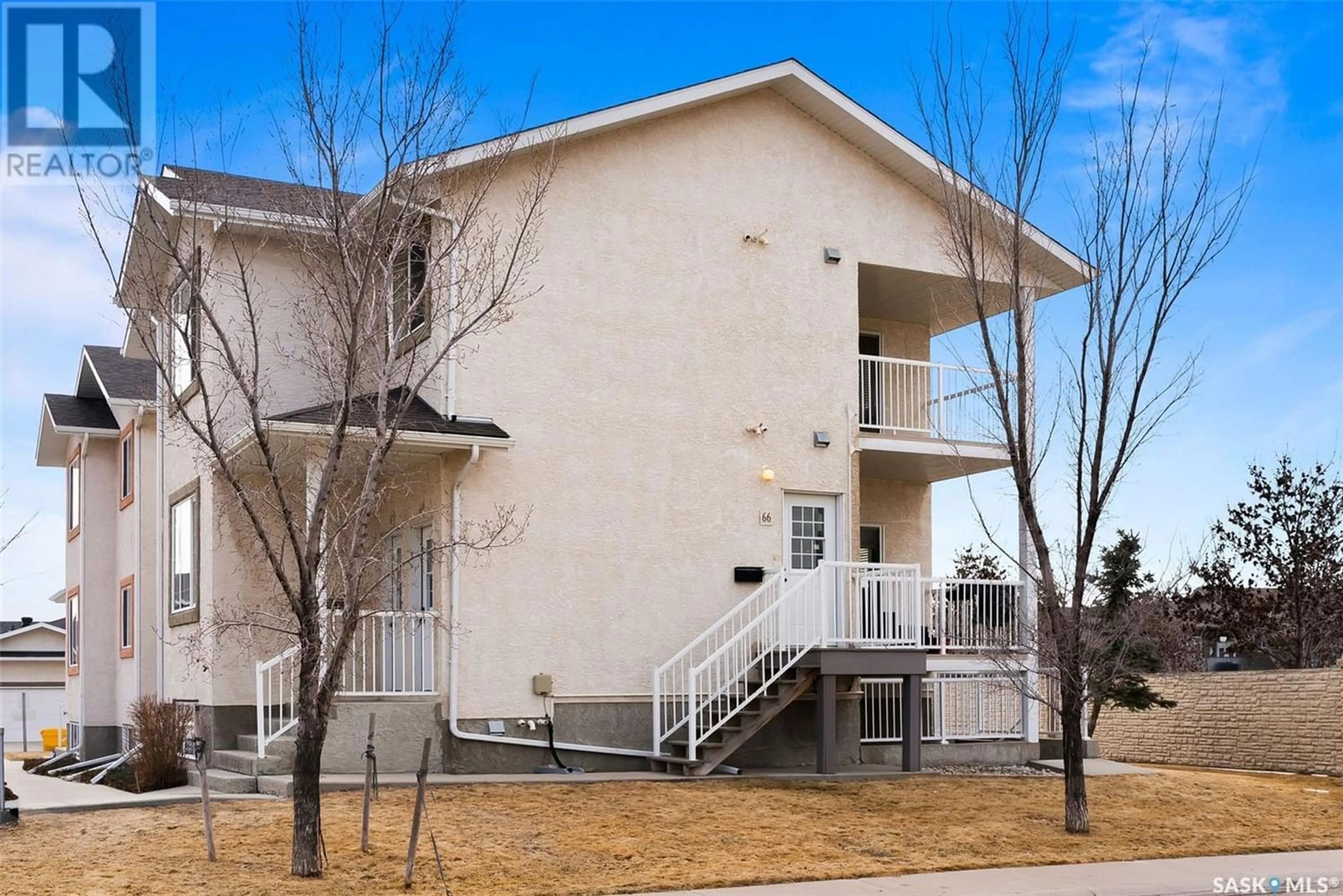 A pic from exterior of the house or condo for 66 4101 Preston CRESCENT, Regina Saskatchewan S4X0G3