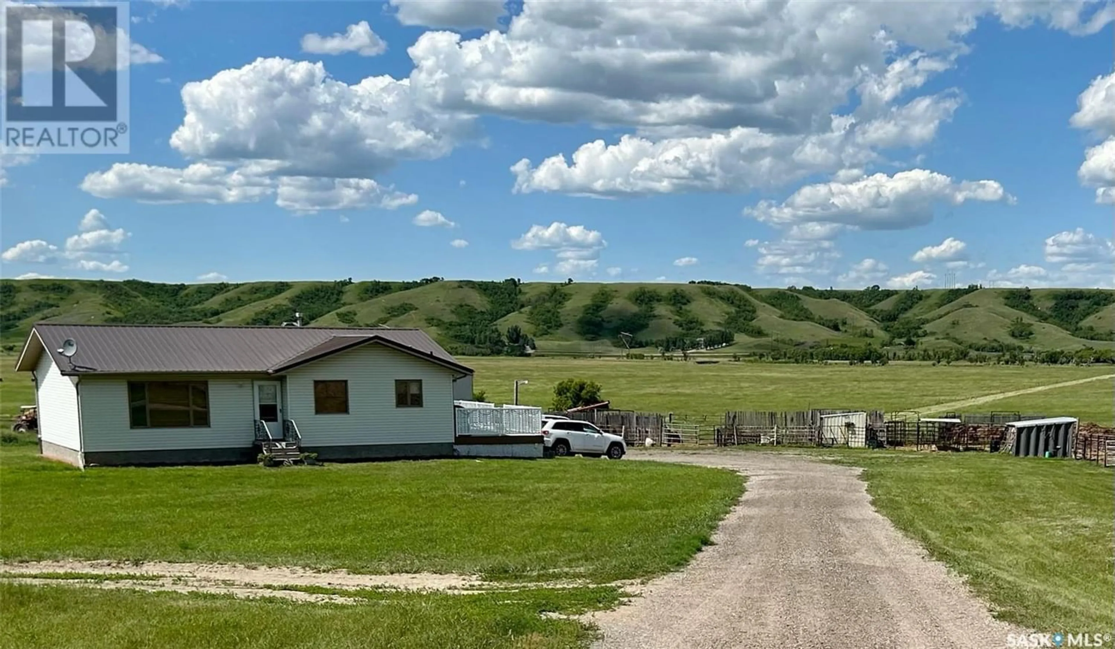 A pic from exterior of the house or condo for Ludwig Acreage, Lumsden Rm No. 189 Saskatchewan S0G0W0