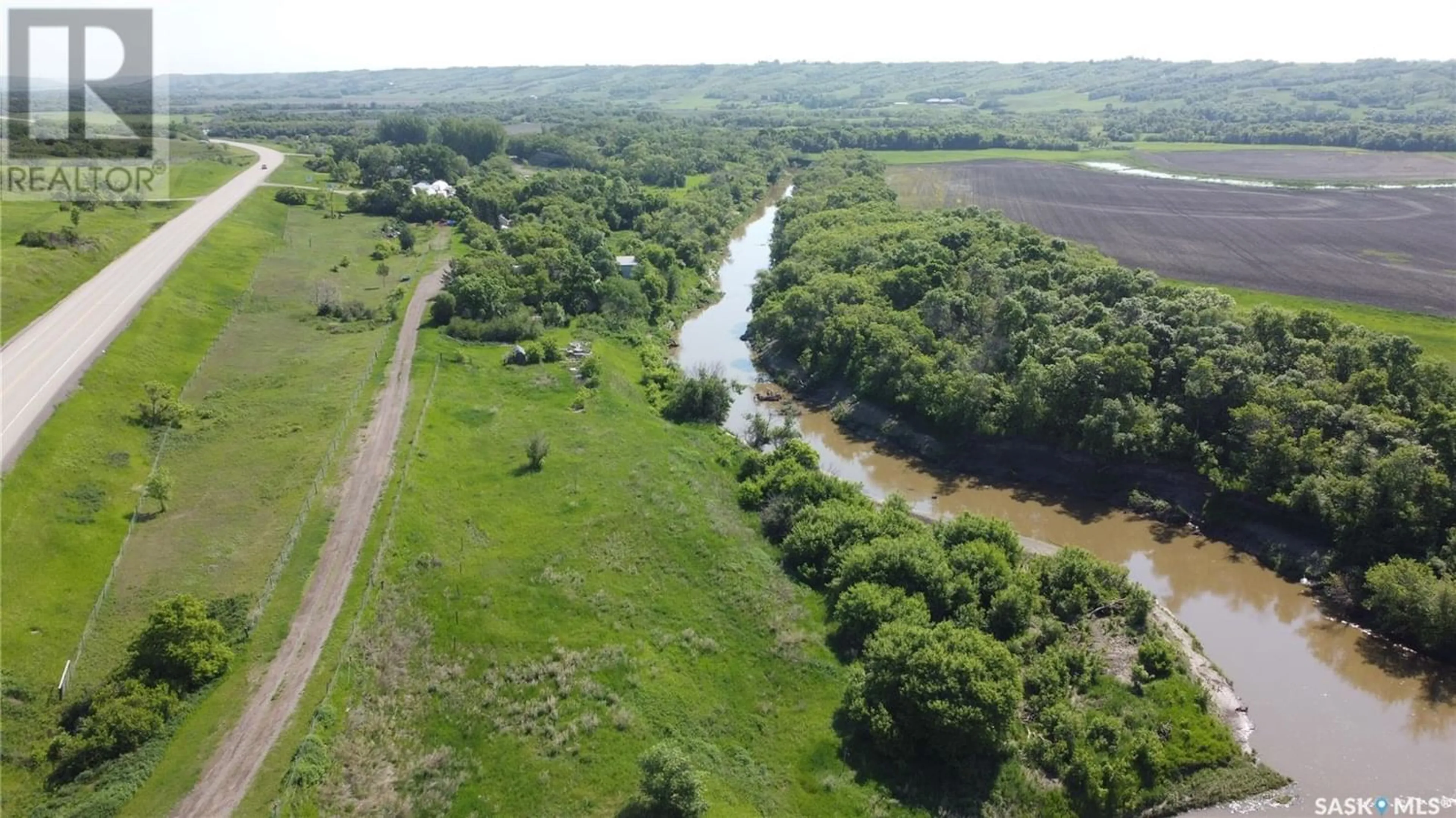 Lakeview for Wolf Acreage - Lumsden, Lumsden Rm No. 189 Saskatchewan S0G3G0