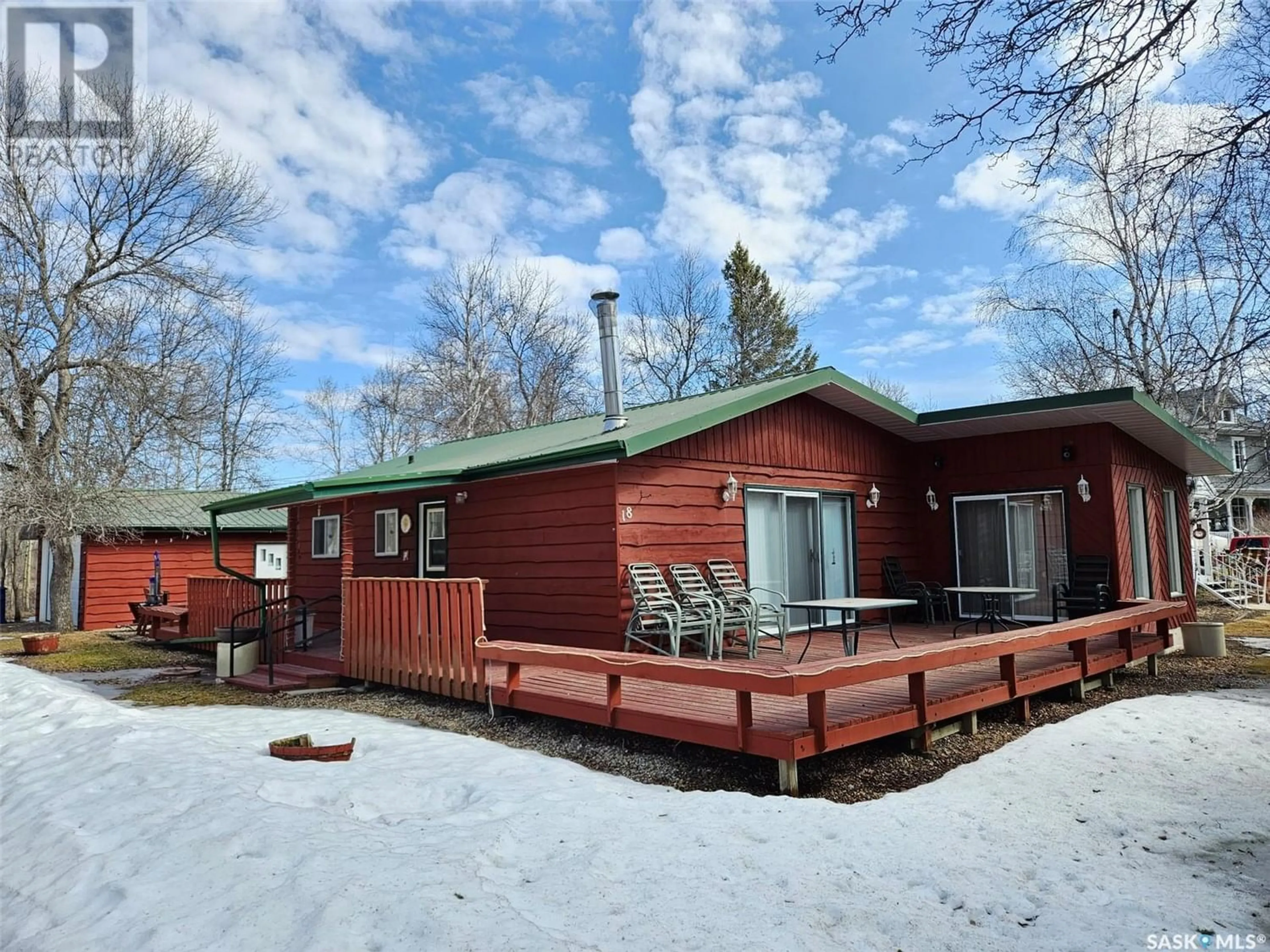 Cottage for 18 Canada CRESCENT, Moose Mountain Provincial Park Saskatchewan S0C2S0