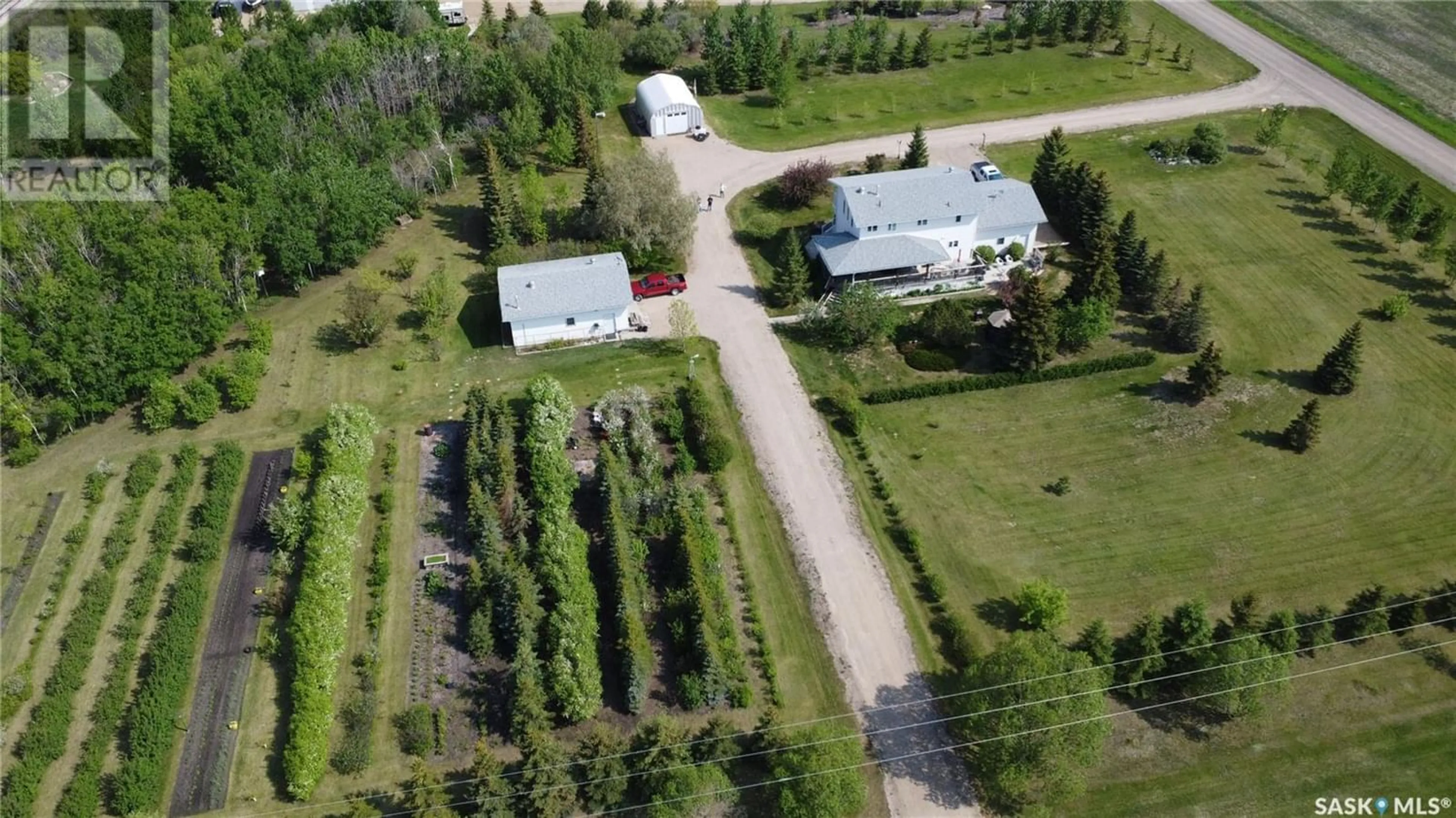 Cottage for Osolinsky / Moore Acreage, Wakaw Saskatchewan S0K4P0