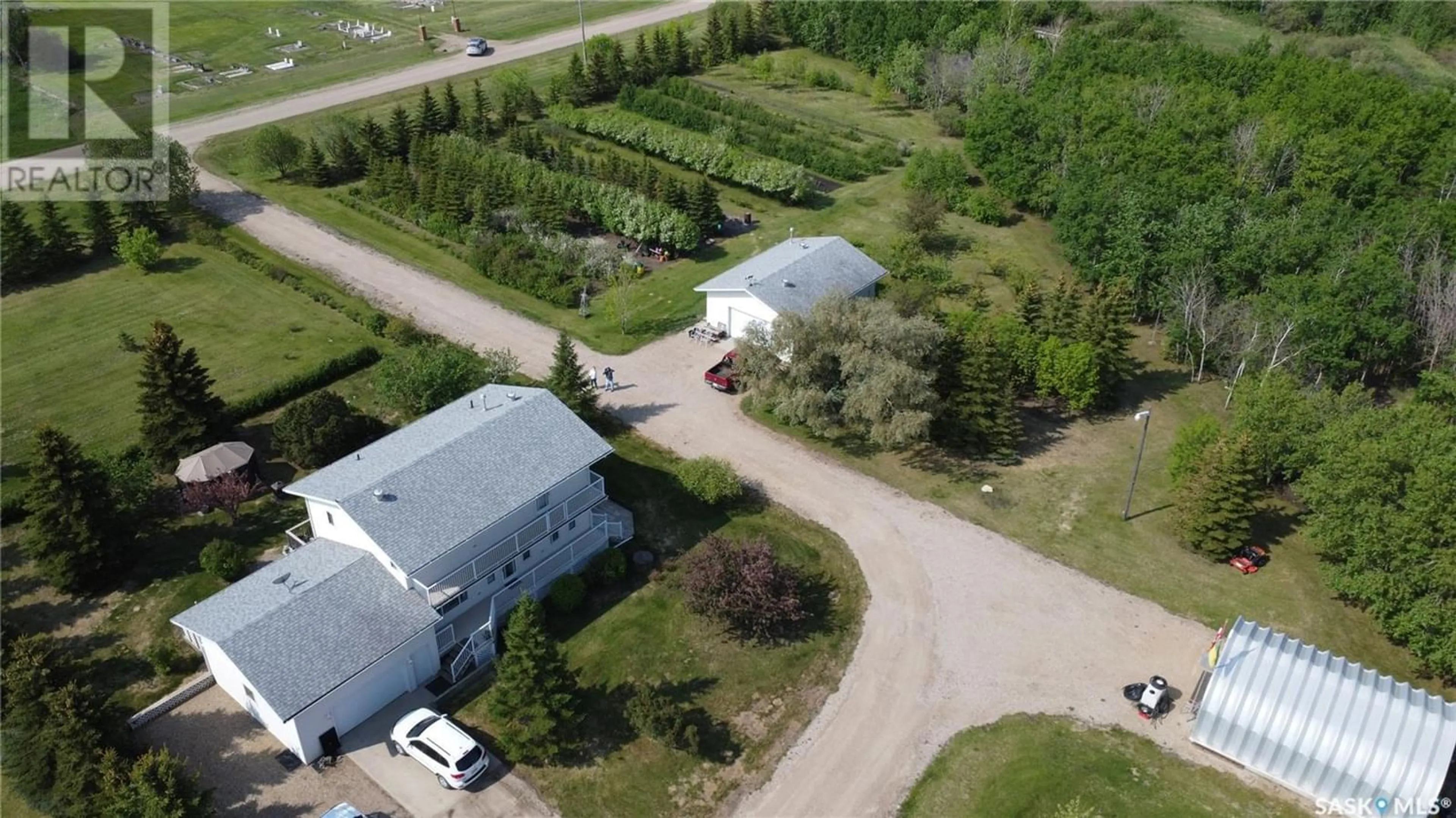 Outside view for Osolinsky / Moore Acreage, Wakaw Saskatchewan S0K4P0