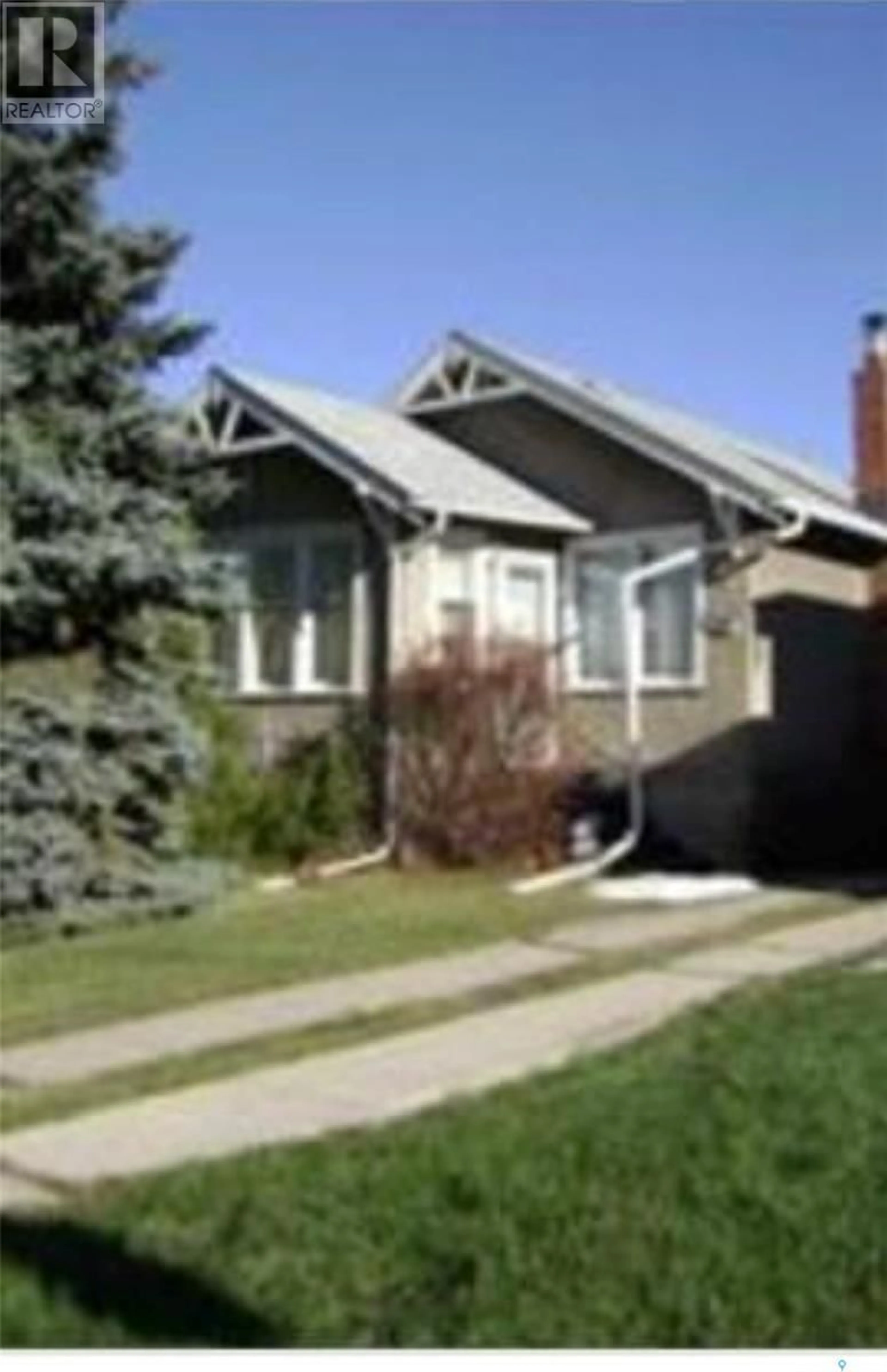 Frontside or backside of a home for 1547 Montague STREET, Regina Saskatchewan S4T3J4