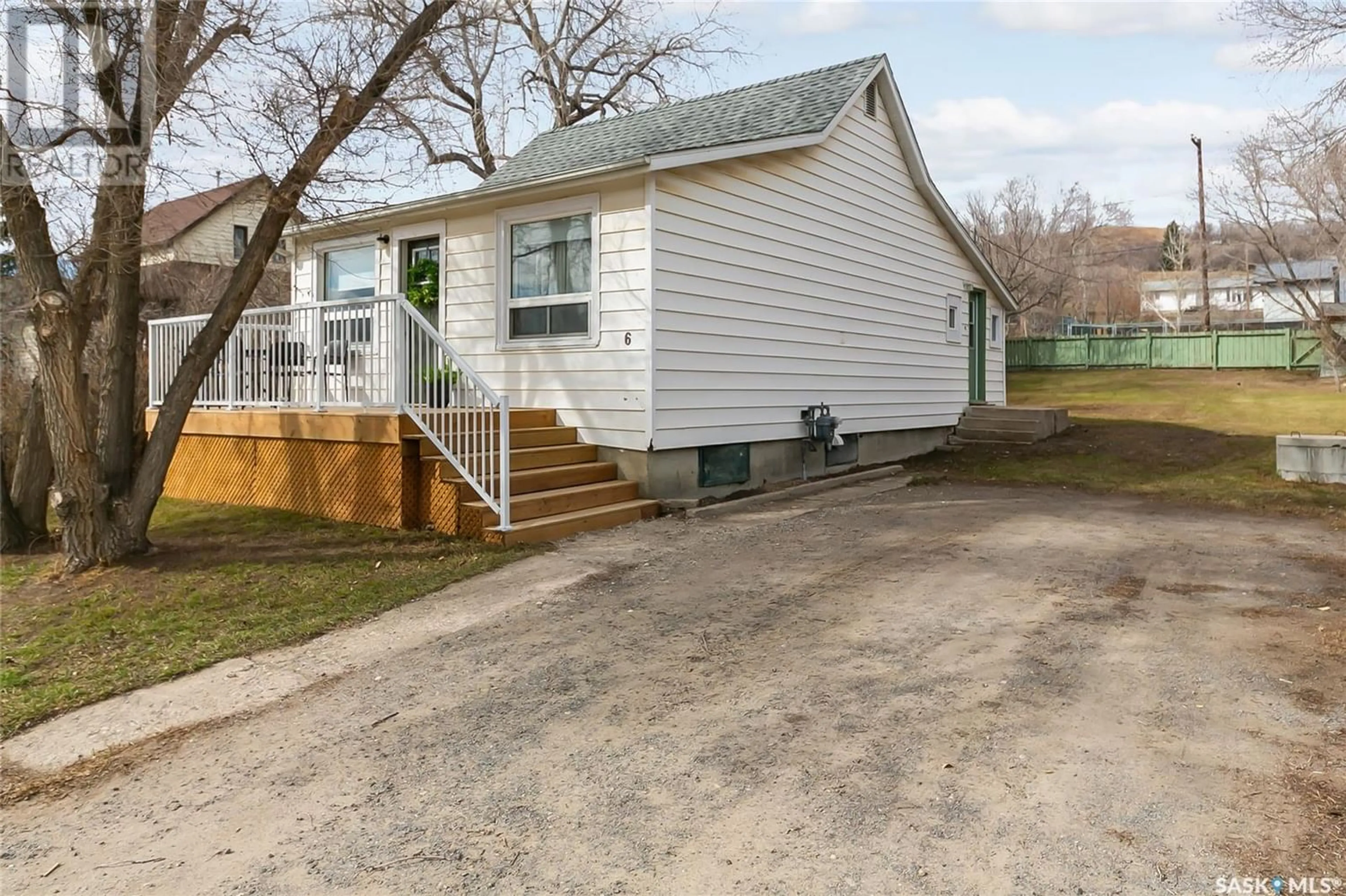 Frontside or backside of a home for 6 Tennant STREET, Craven Saskatchewan S0G0W0