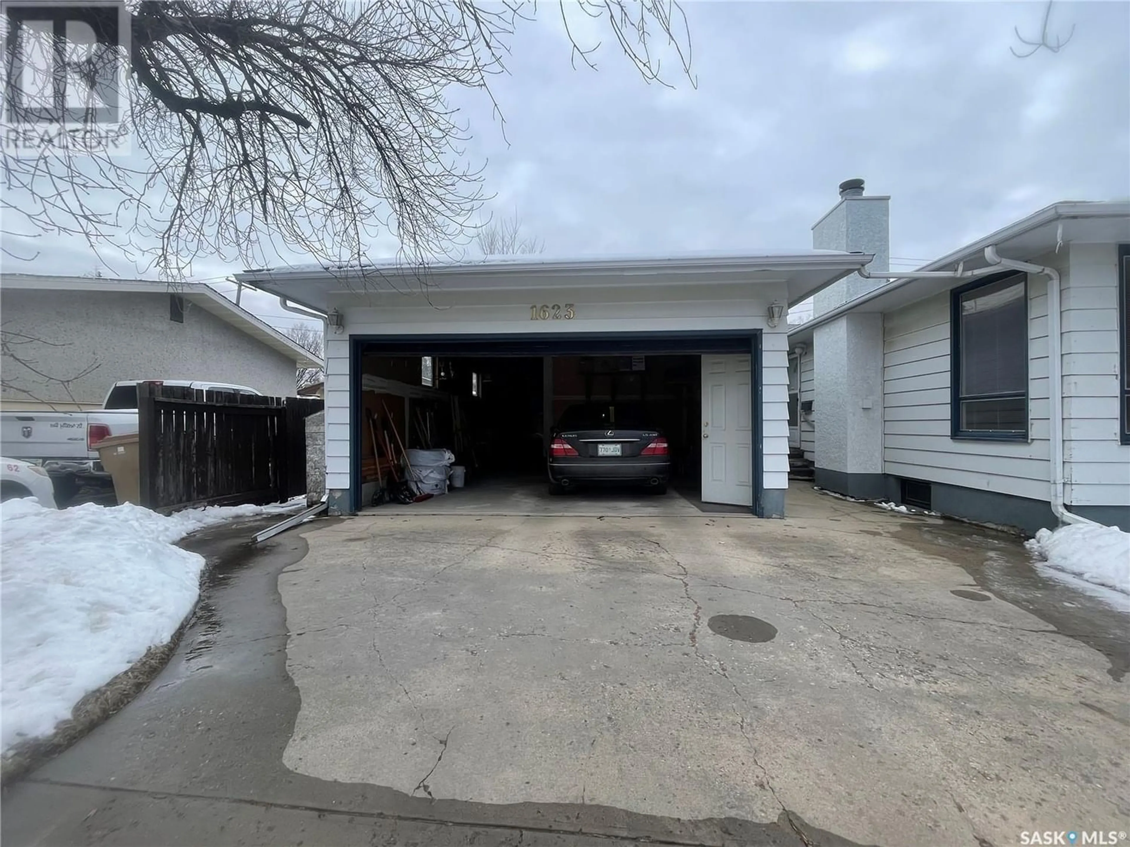 1623 Macpherson AVENUE, Regina, Saskatchewan | Wahi