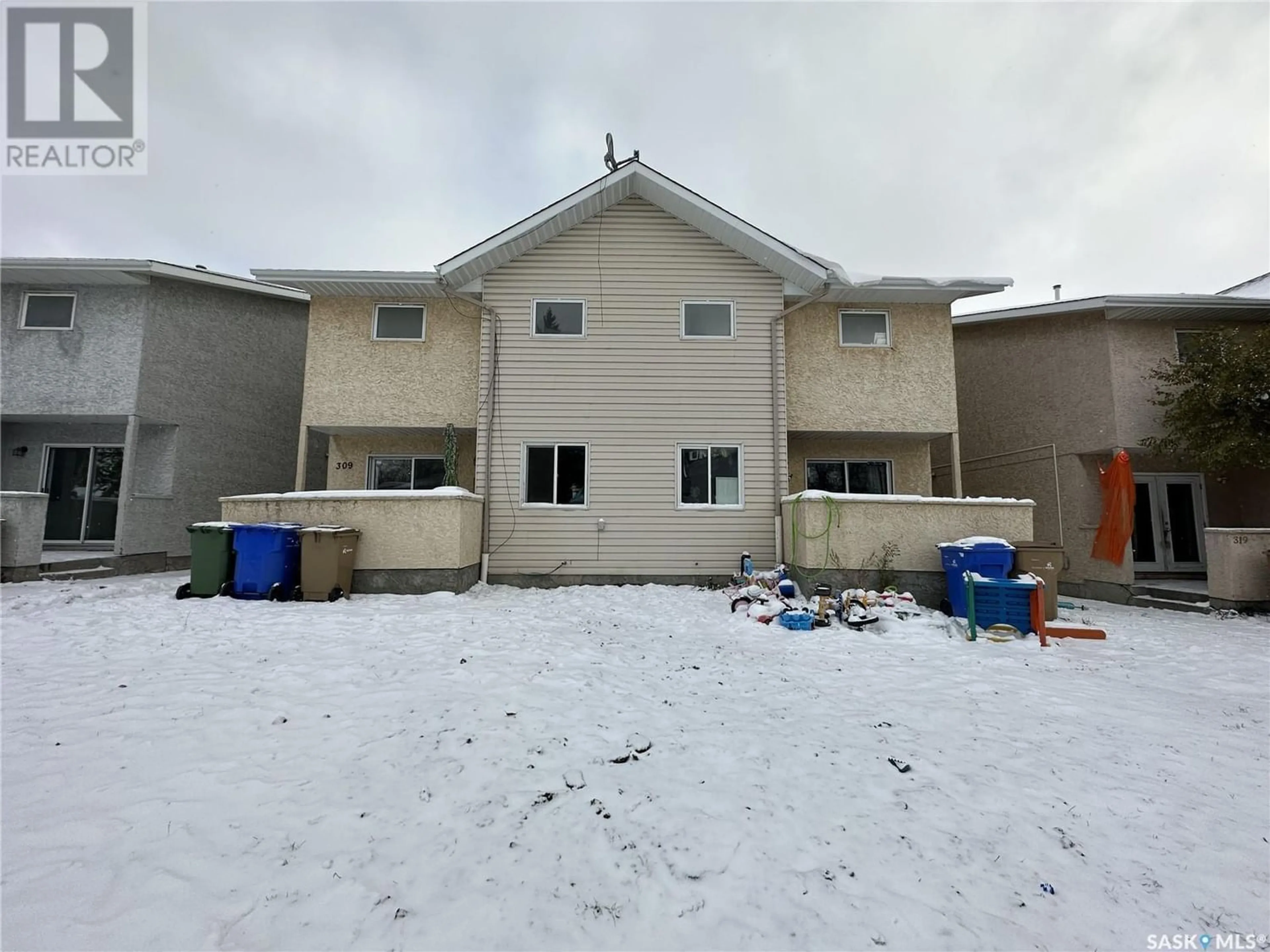 A pic from exterior of the house or condo for 309 Angus STREET, Regina Saskatchewan S4R3K7