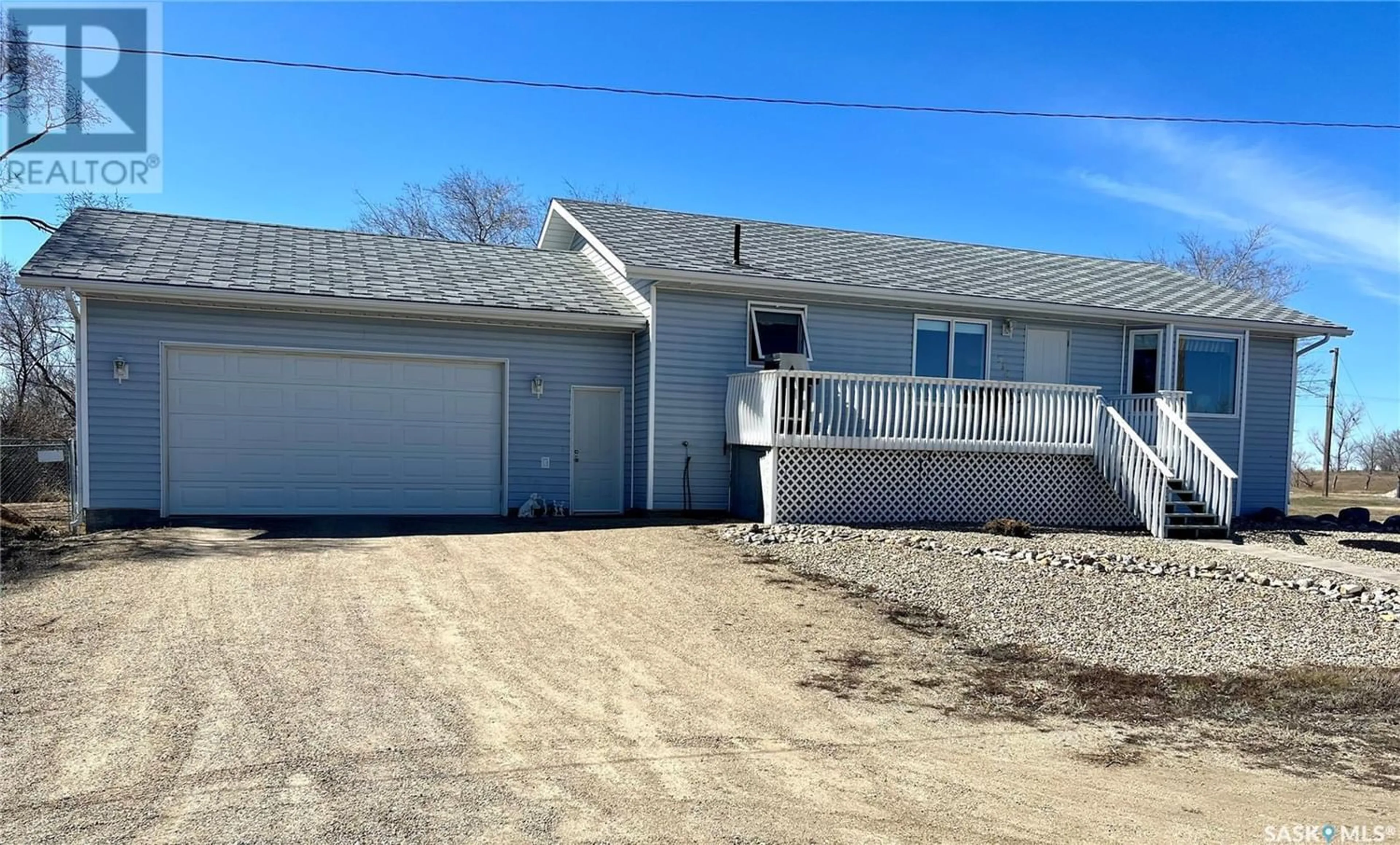 Frontside or backside of a home for 516 Brownlee STREET, Morse Saskatchewan S0H3C0