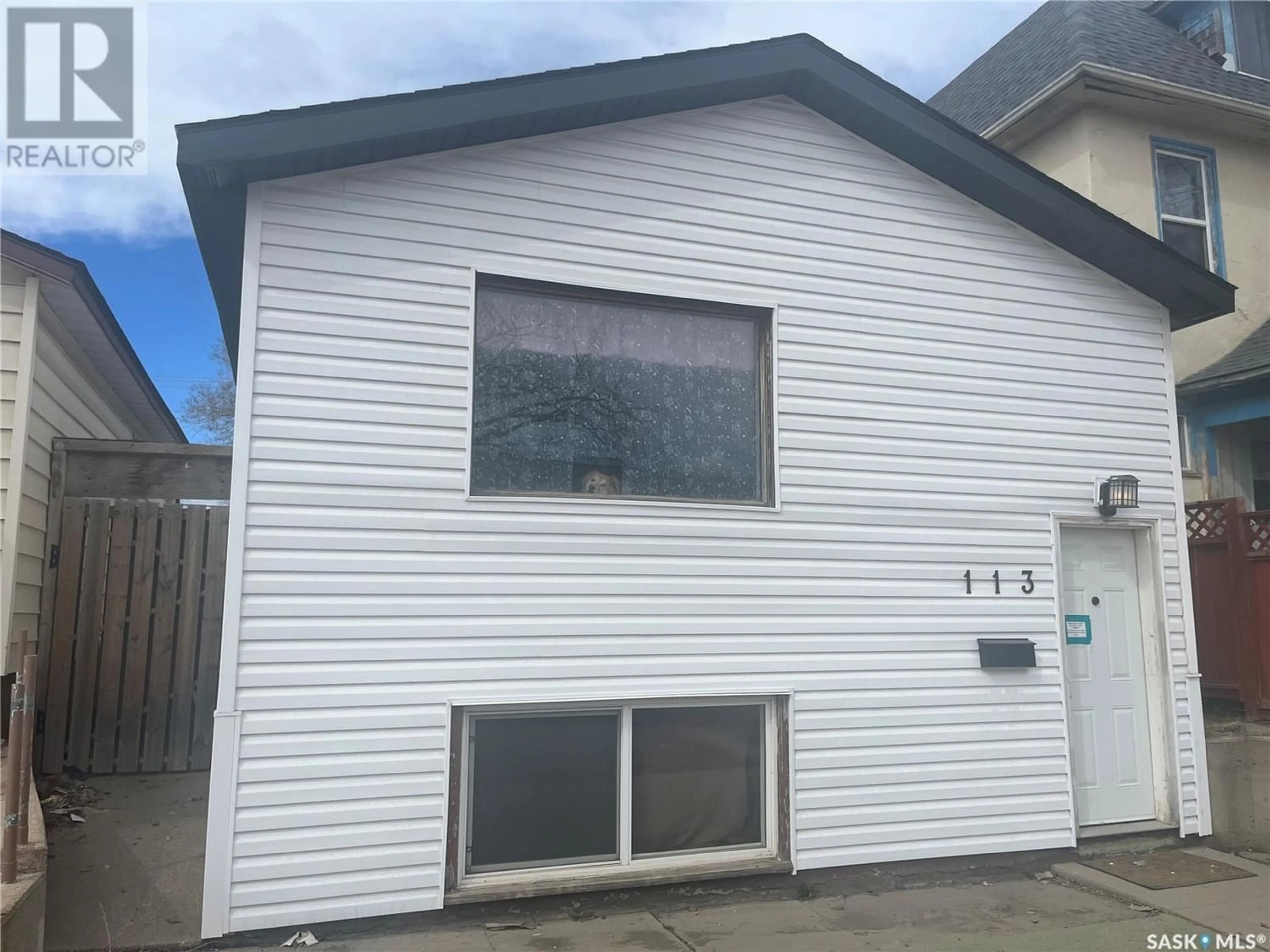 Frontside or backside of a home for 113 H AVENUE N, Saskatoon Saskatchewan S7L2B5